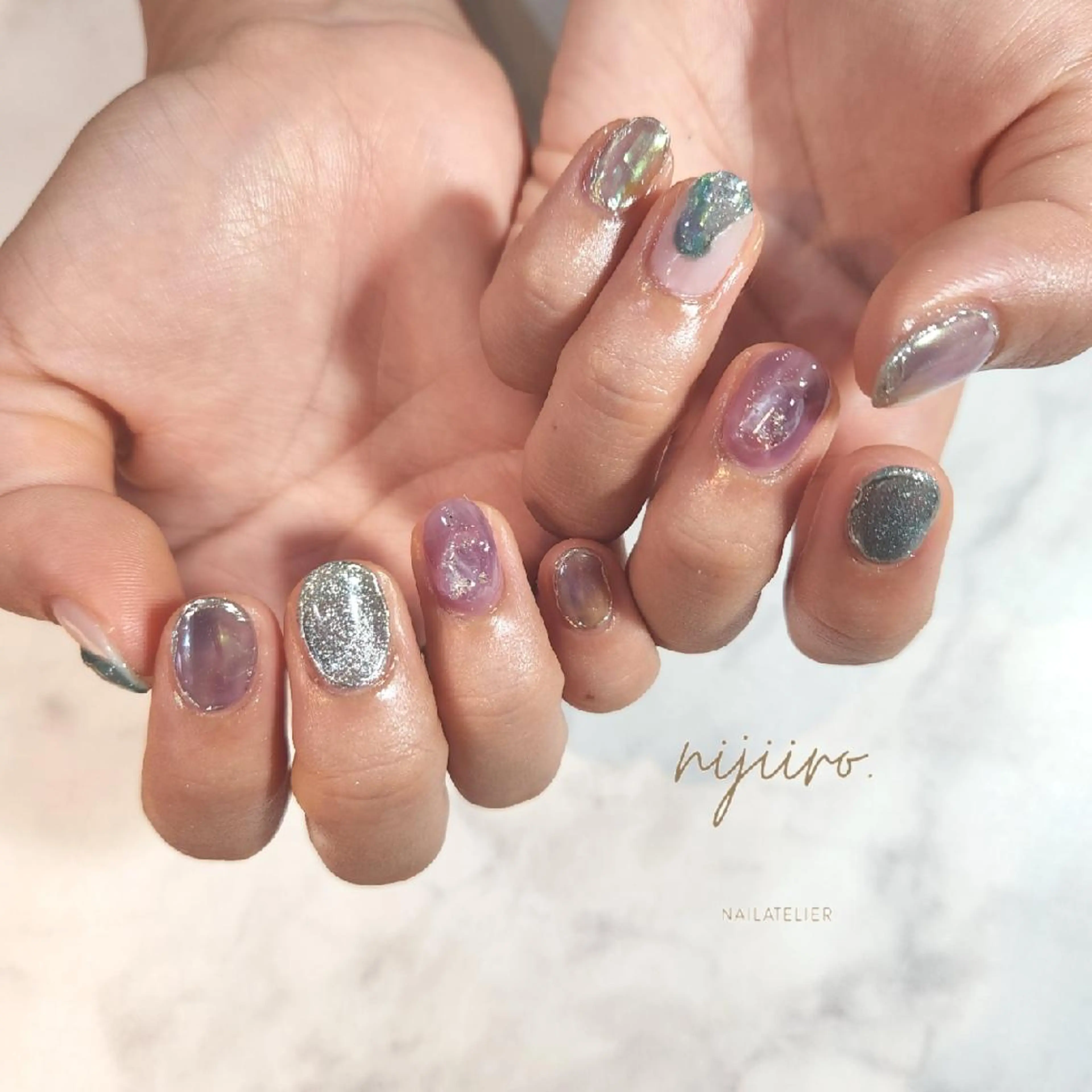 ネイル ハンドネイル nailatelier nijiiro.所属・nijiiro🌈 サトウのネイルデザイン