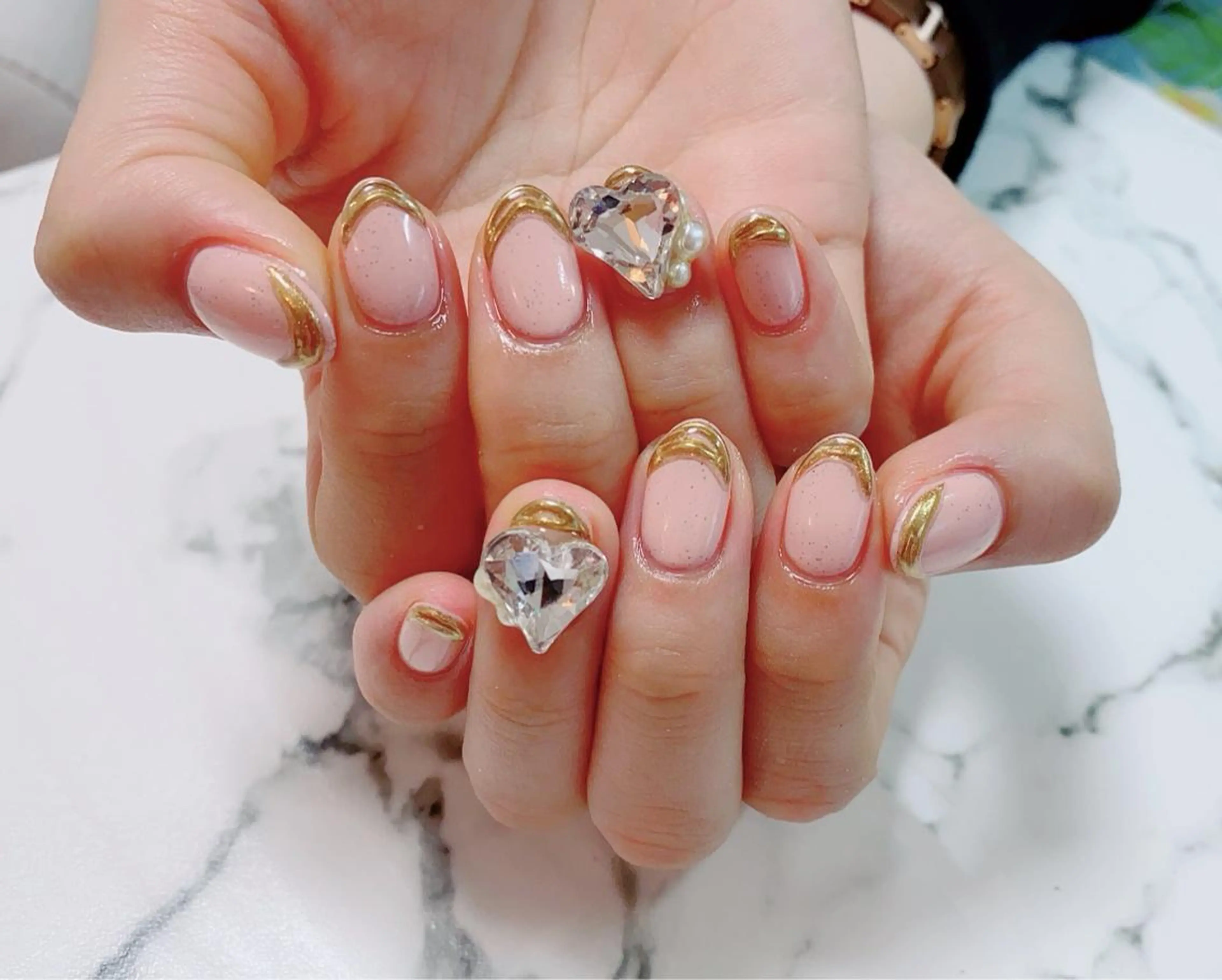 ロング カラー ネイル Q Free nailsのネイルデザイン
