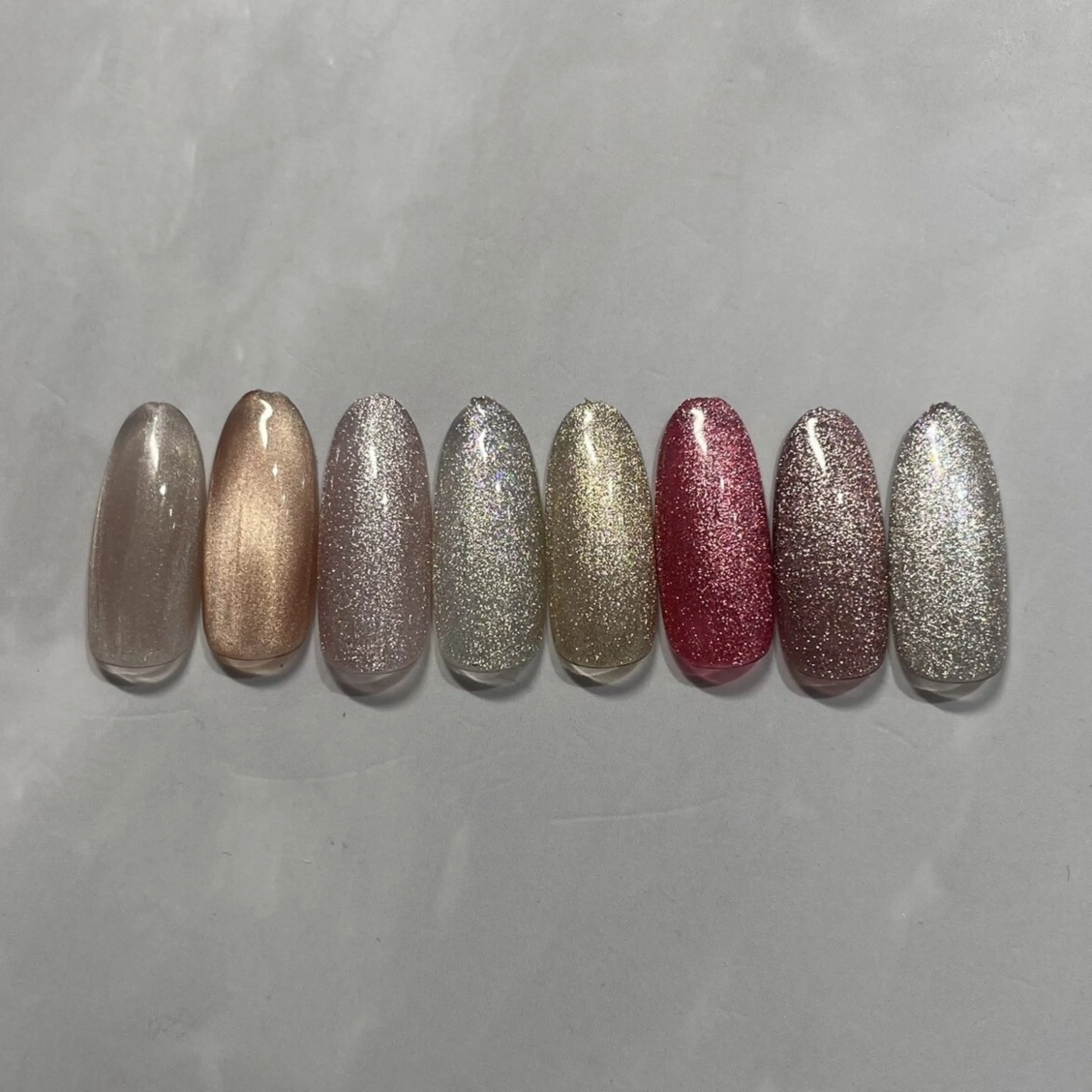 ミディアム Clala Ayumiのネイルデザイン