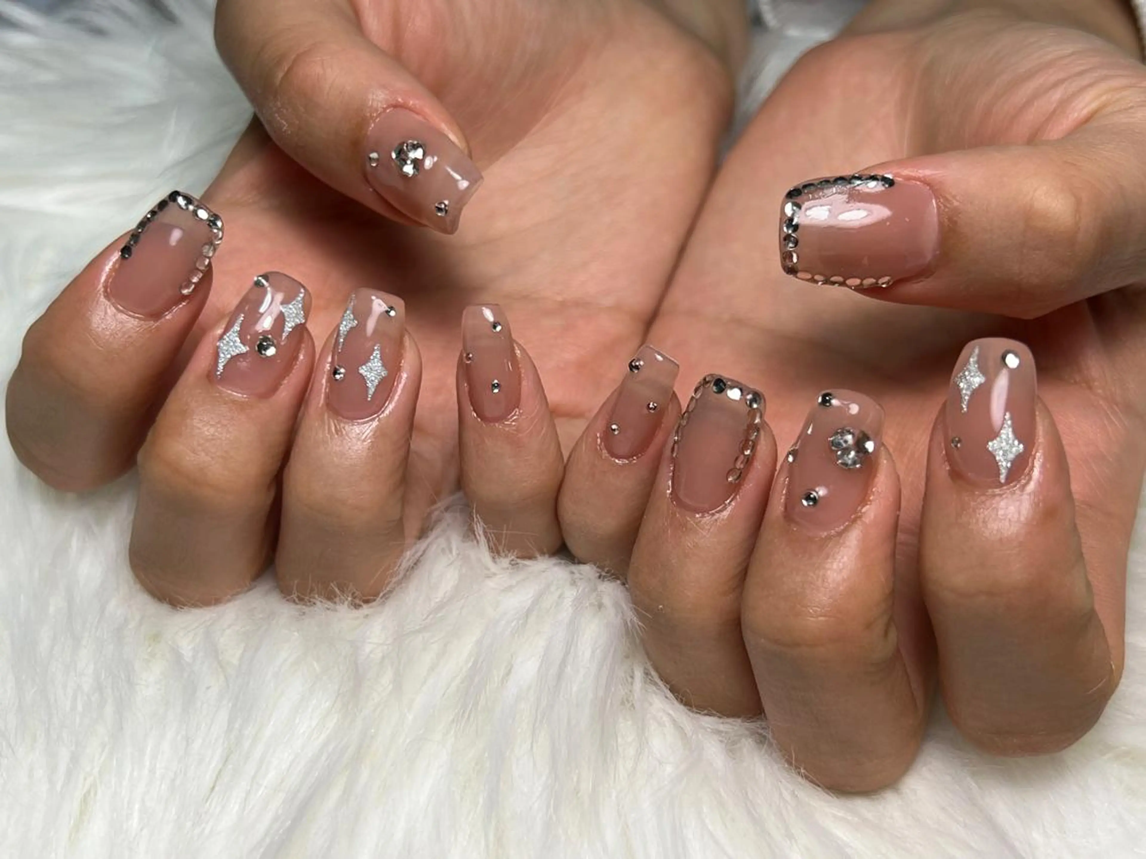 ネイル lucky nail 歌舞伎町のネイルデザイン