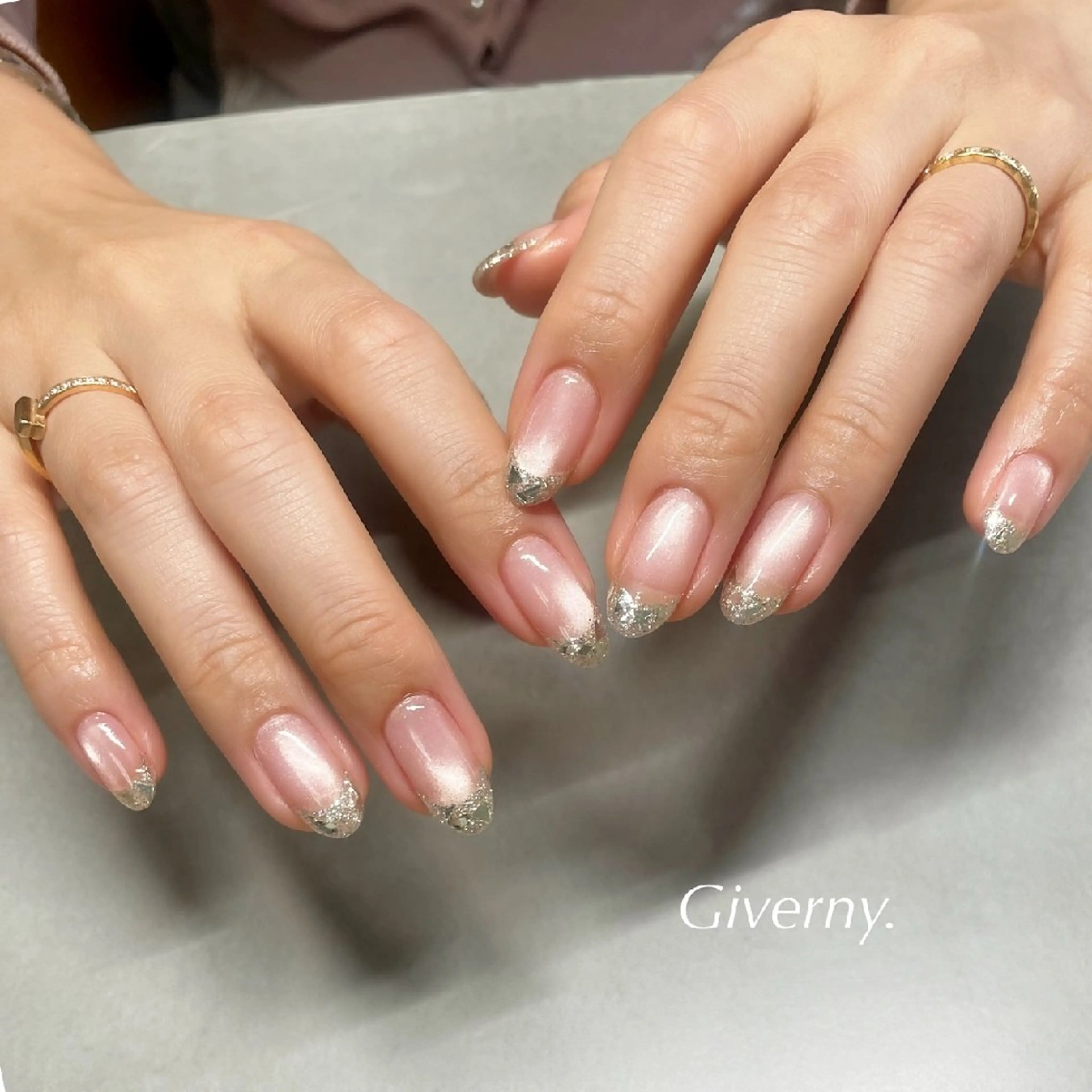 ネイル フレンチネイル ガラスフレンチ 夏ネイル ハンドネイル Giverny .のネイルデザイン