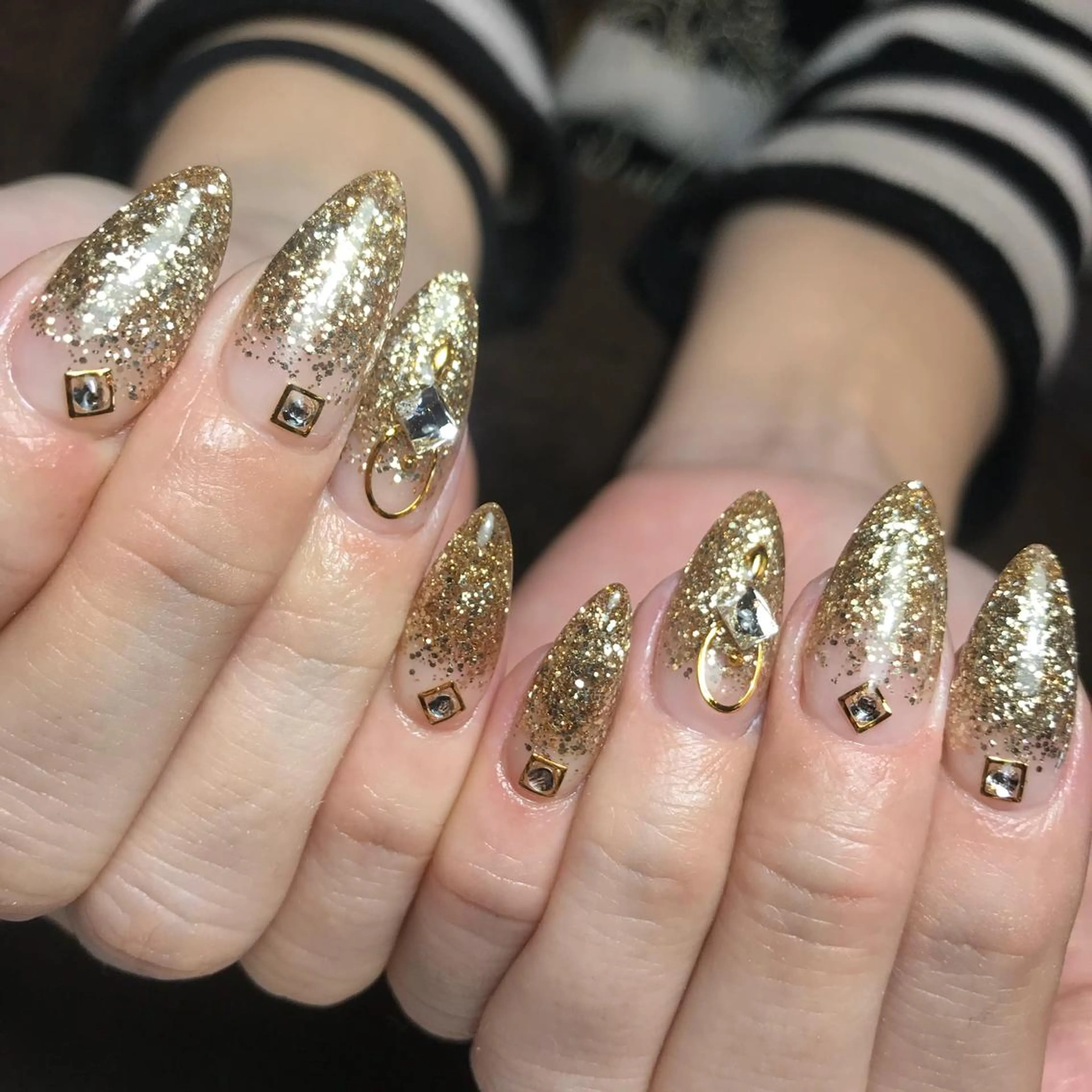 ネイル スカルプネイル ショートネイル nailsalon＆school  Luan所属・Luan Mioのネイルデザイン