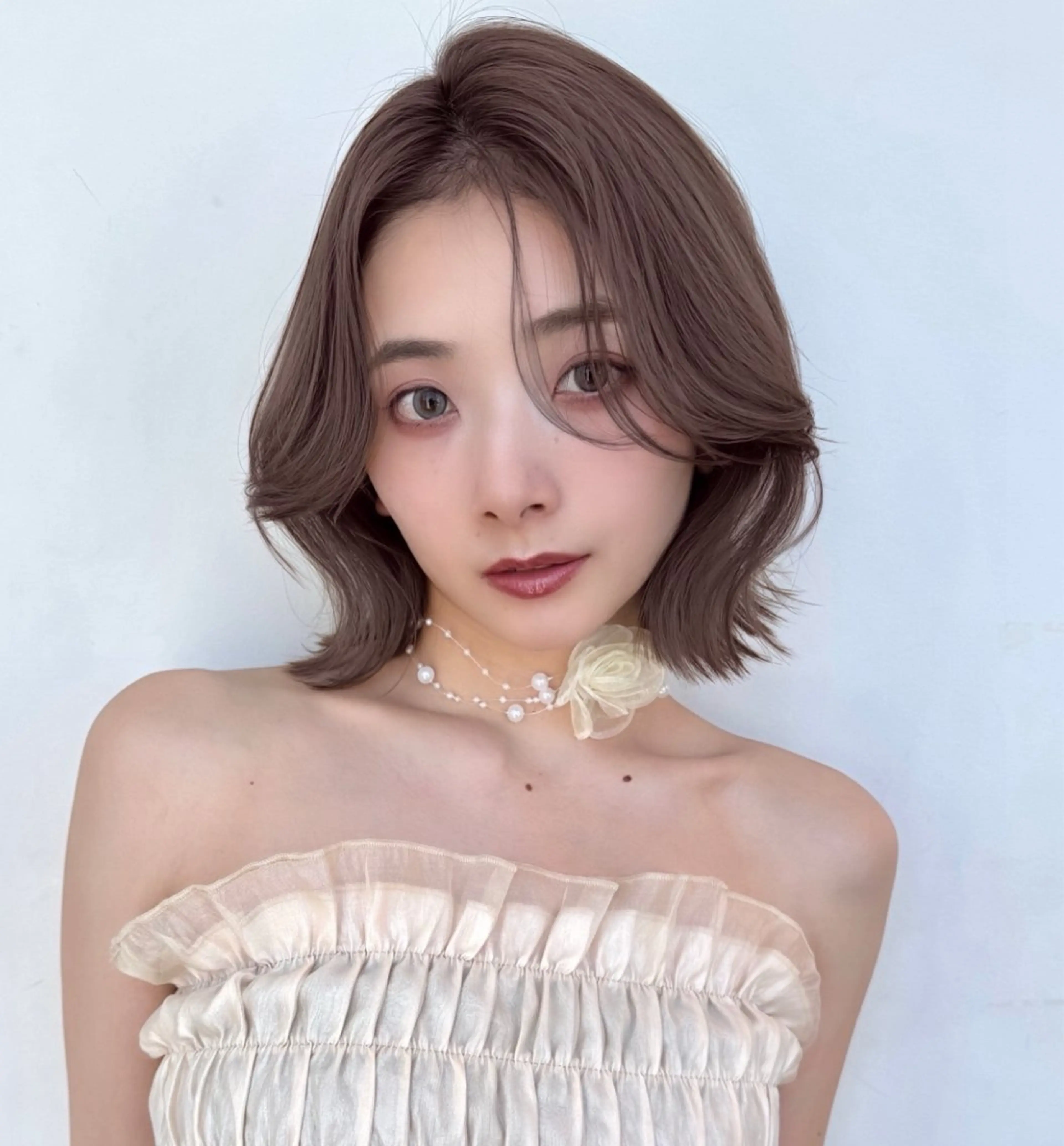 ショート カラー カット ヘアカラー トリートメント 莉乃/縮毛矯正/髪質 改善/艶カラーのヘアスタイル