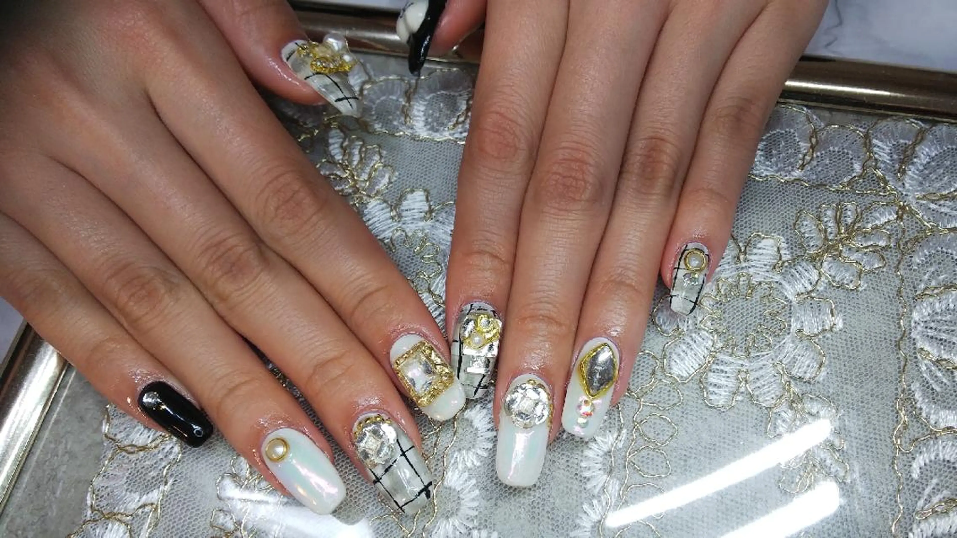 ネイル ハンドネイル フットネイル ハンドケア jurinailtokyo所属・jurinail tokyoのネイルデザイン