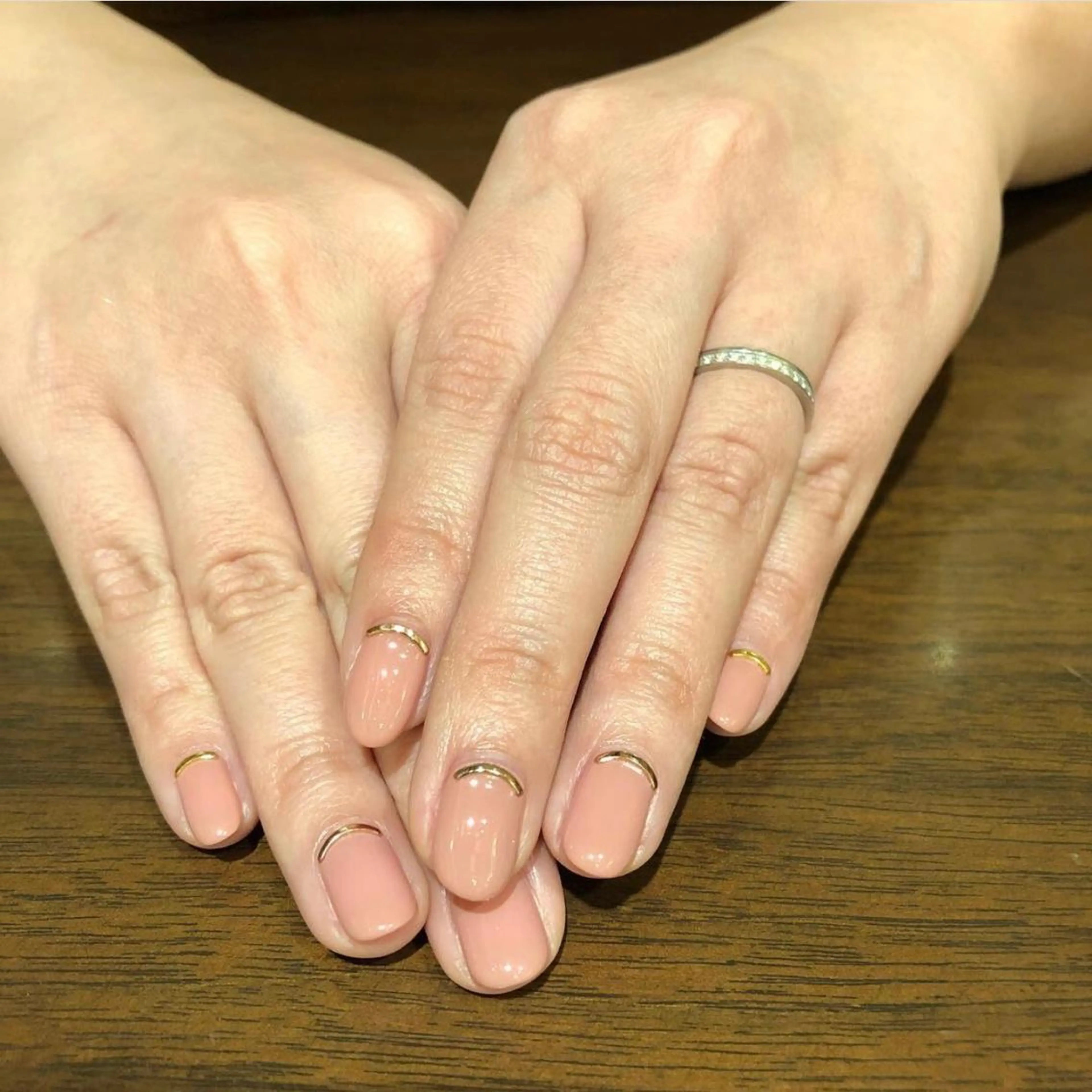 ネイル ハンドネイル フットネイル ハンドケア Nes.Nail所属・Miyagi Asamiのネイルデザイン