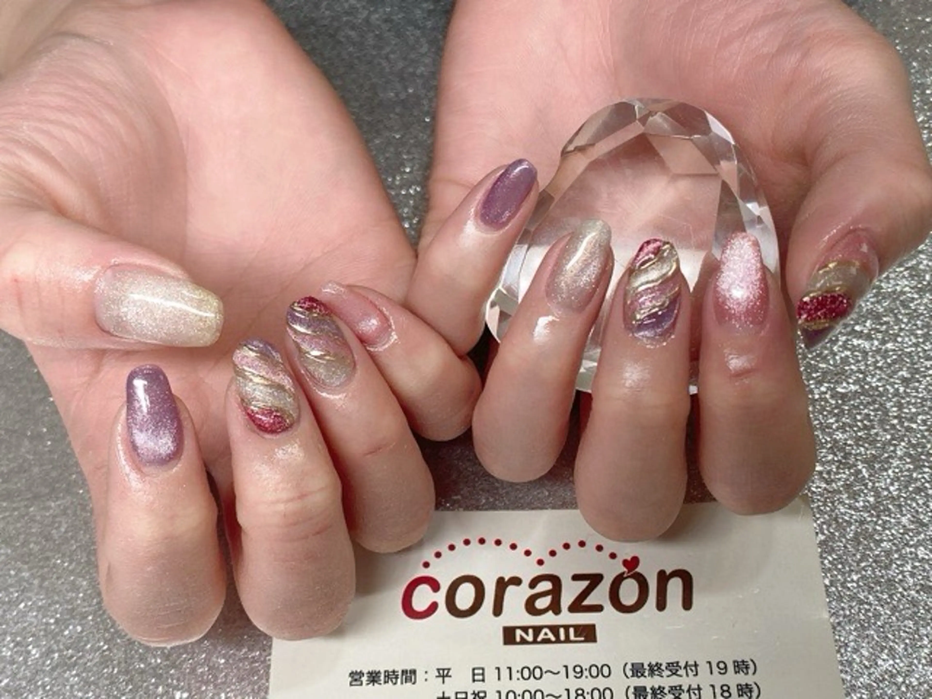 ネイル アートネイル マグネットネイル ピンク パープル シルバー corazon所属・ネイリスト aicoのネイルデザイン