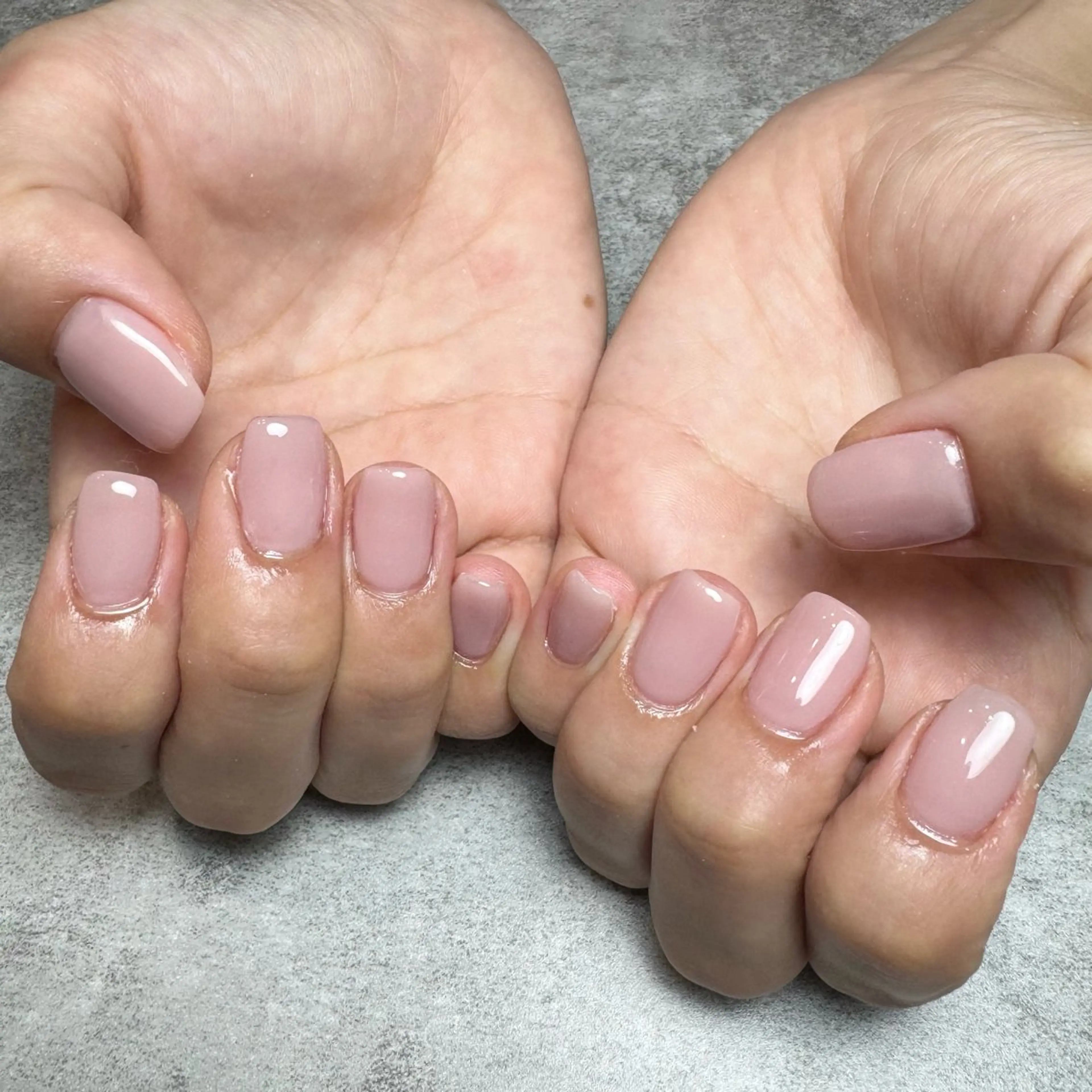 ネイル ワンカラーネイル MATATABI. kumiのネイルデザイン