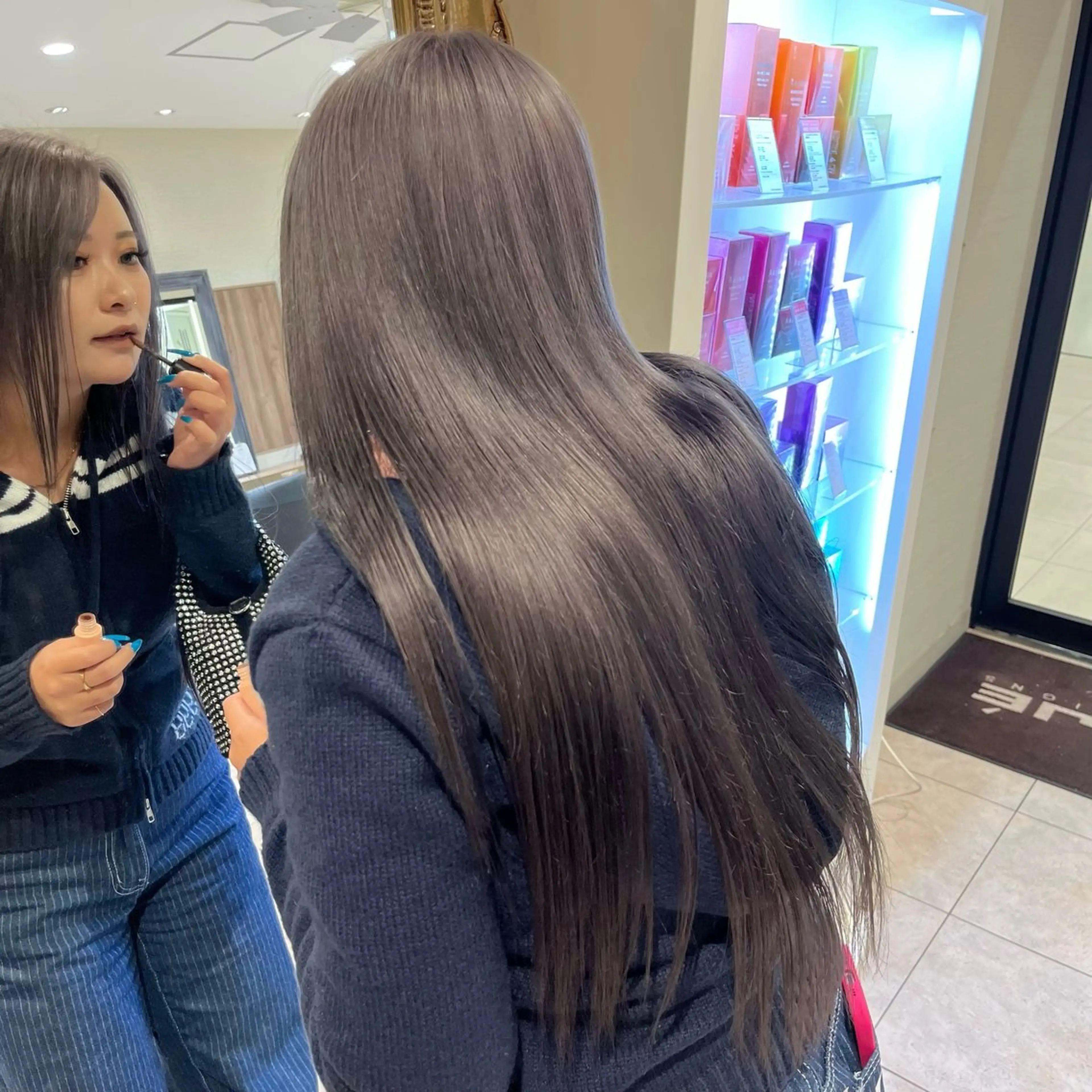 ロング カラー ヘアカラー EIGHTyokosuka所属・ハイトーン 🦋🎶LENのヘアスタイル