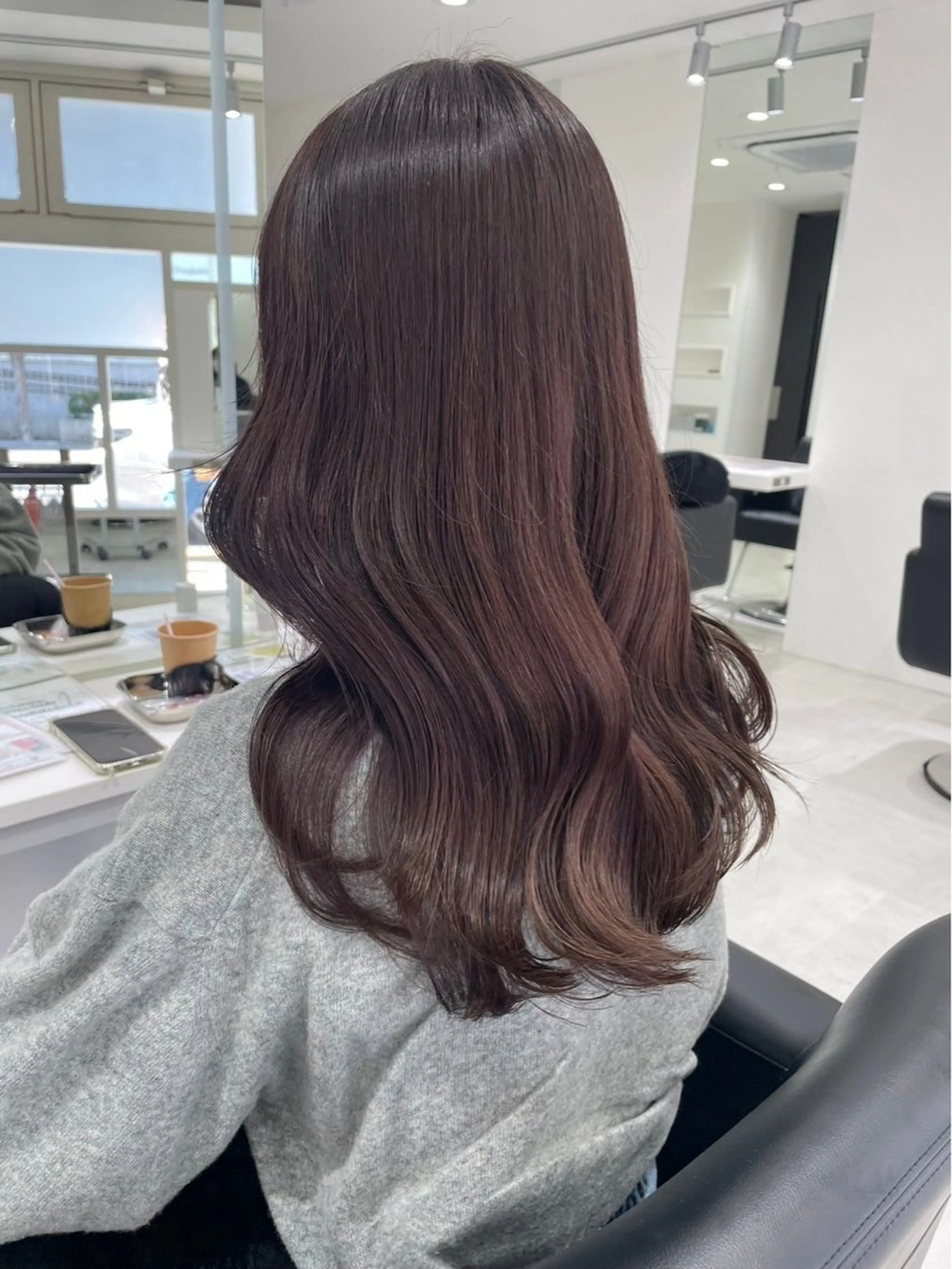 ロング カラー トリートメント ヘアセット ya₥a/メンズカッ ト/透明感カラーのヘアスタイル