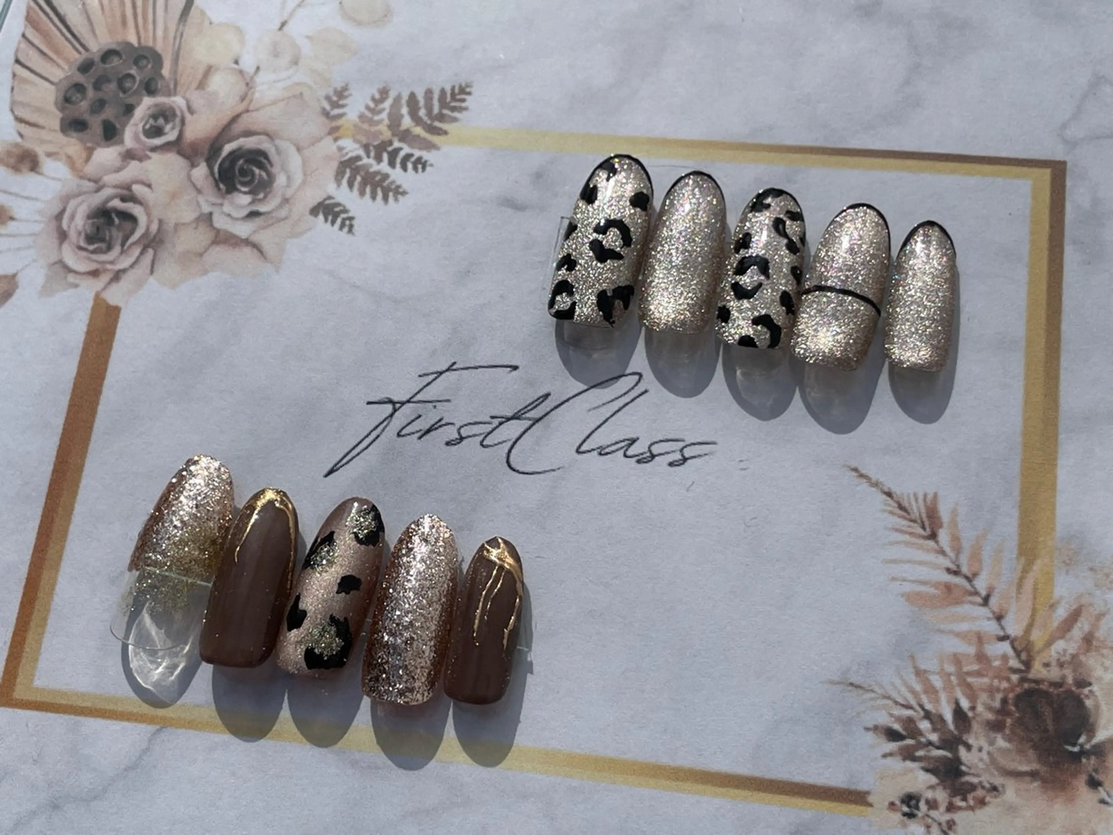 ネイル 長さ出し 。 YURiのネイルデザイン