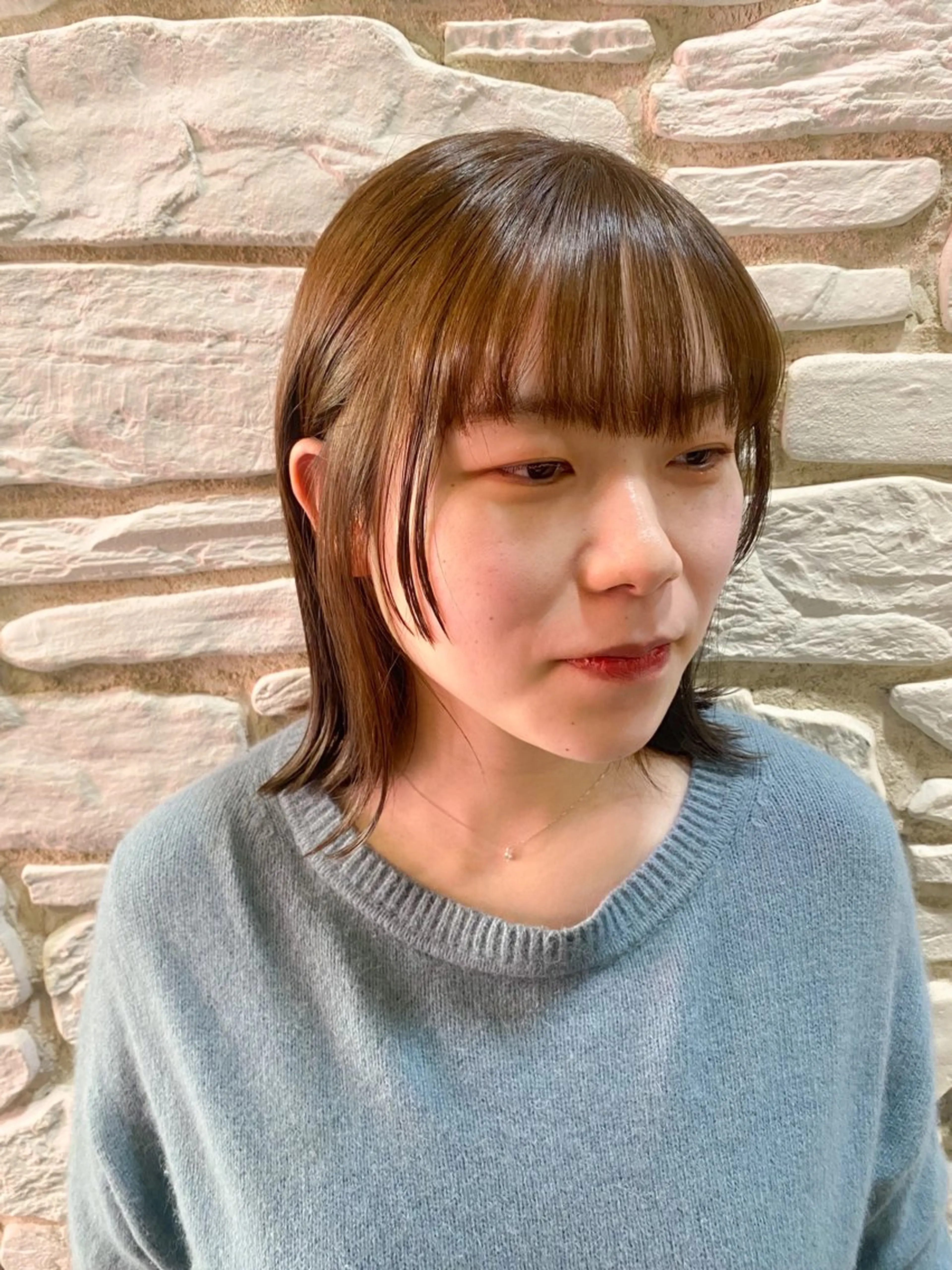 ミディアム カット ヘアカラー トリートメント maika /layer cutのヘアスタイル