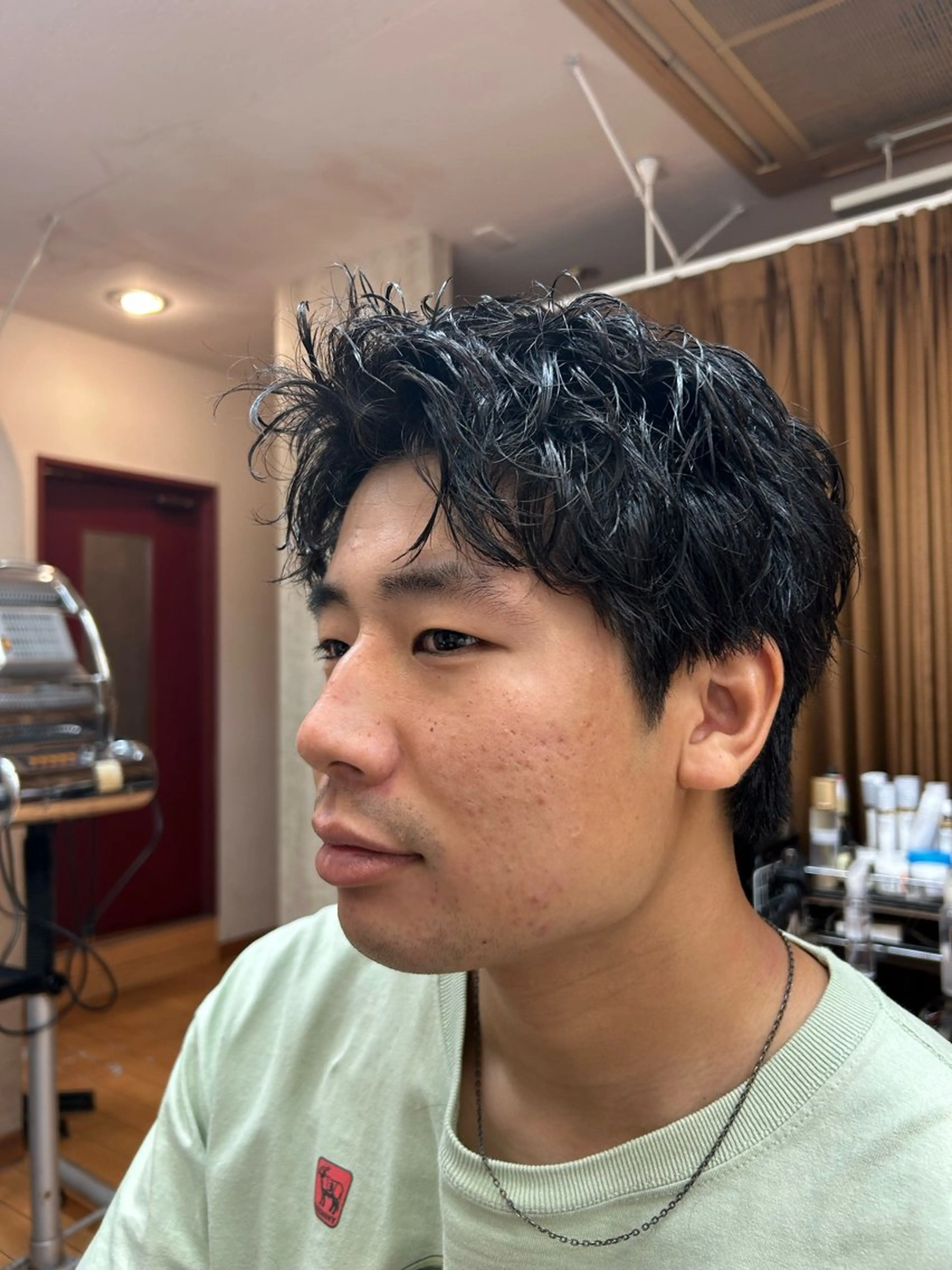 ショート パーマ ルキ🌈ブリーチカラ ー&メンズパーマ🦄のヘアスタイル