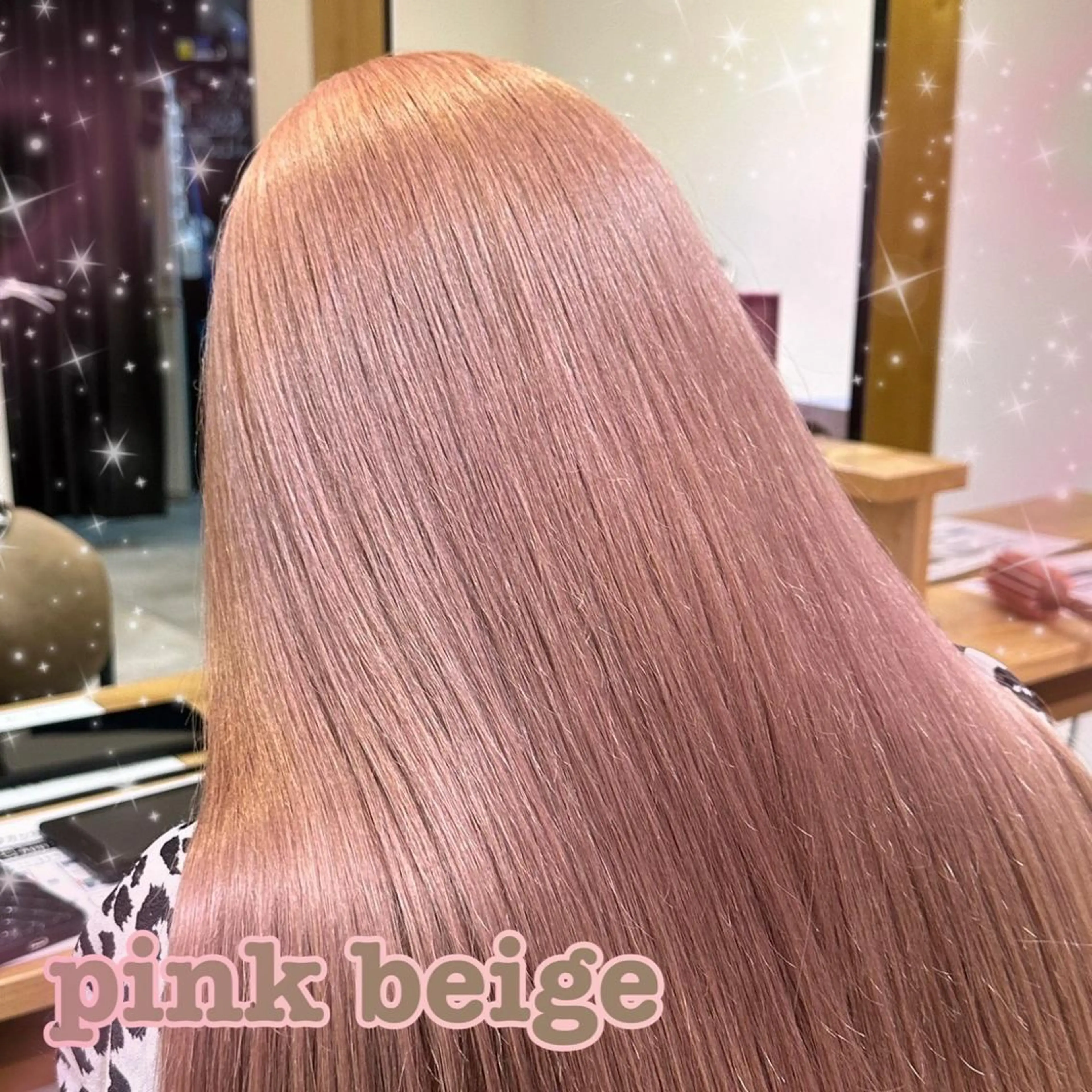 ロング カラー ベージュカラー ブリーチ ピンクカラー ピンクベージュ カット ヘアカラー 南上 野々佳のヘアスタイル