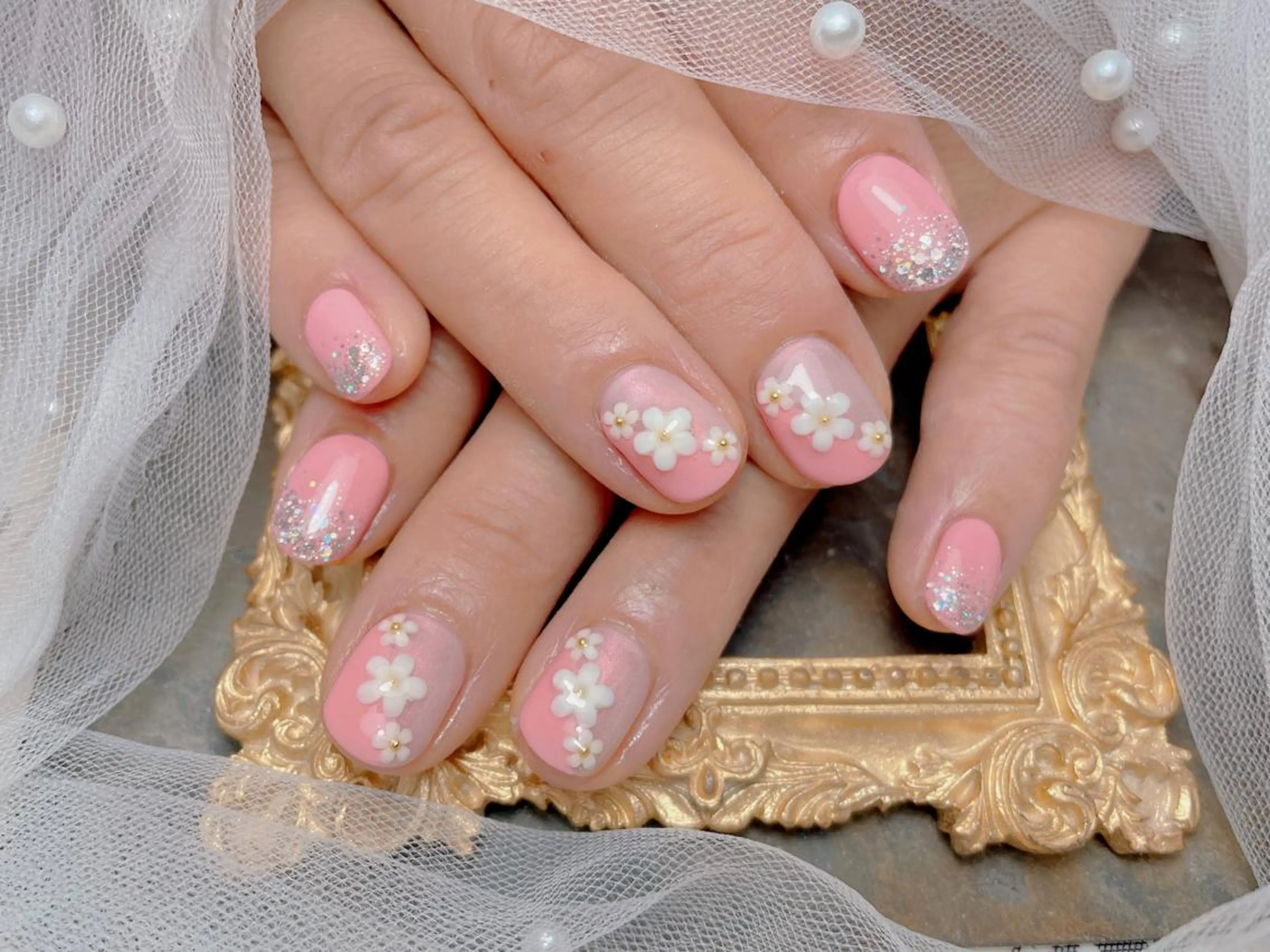 ネイル ハンドネイル マジックミラー所属・マジック ミラーのネイルデザイン