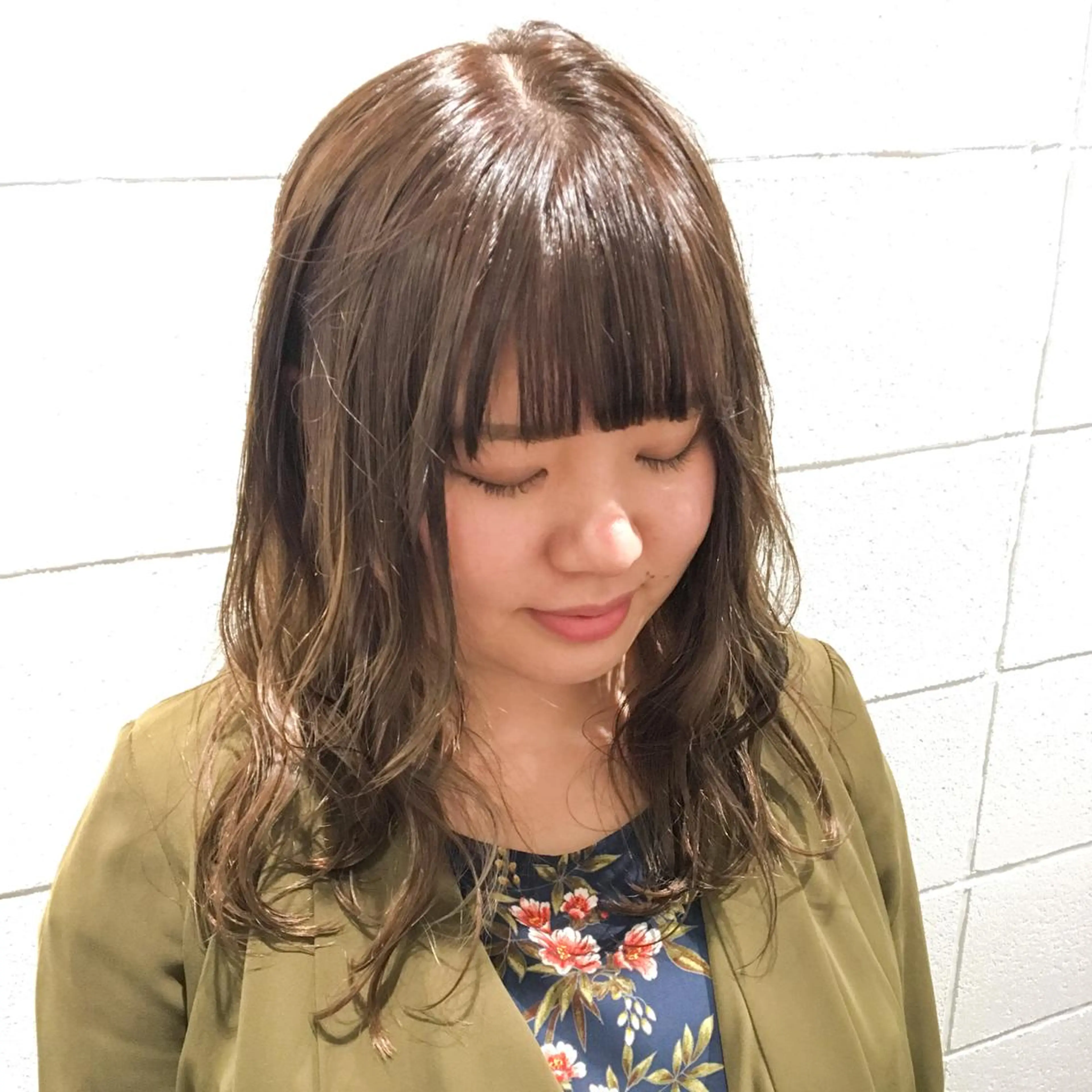 ミディアム カラー tender所属・tender KOZONOのヘアスタイル