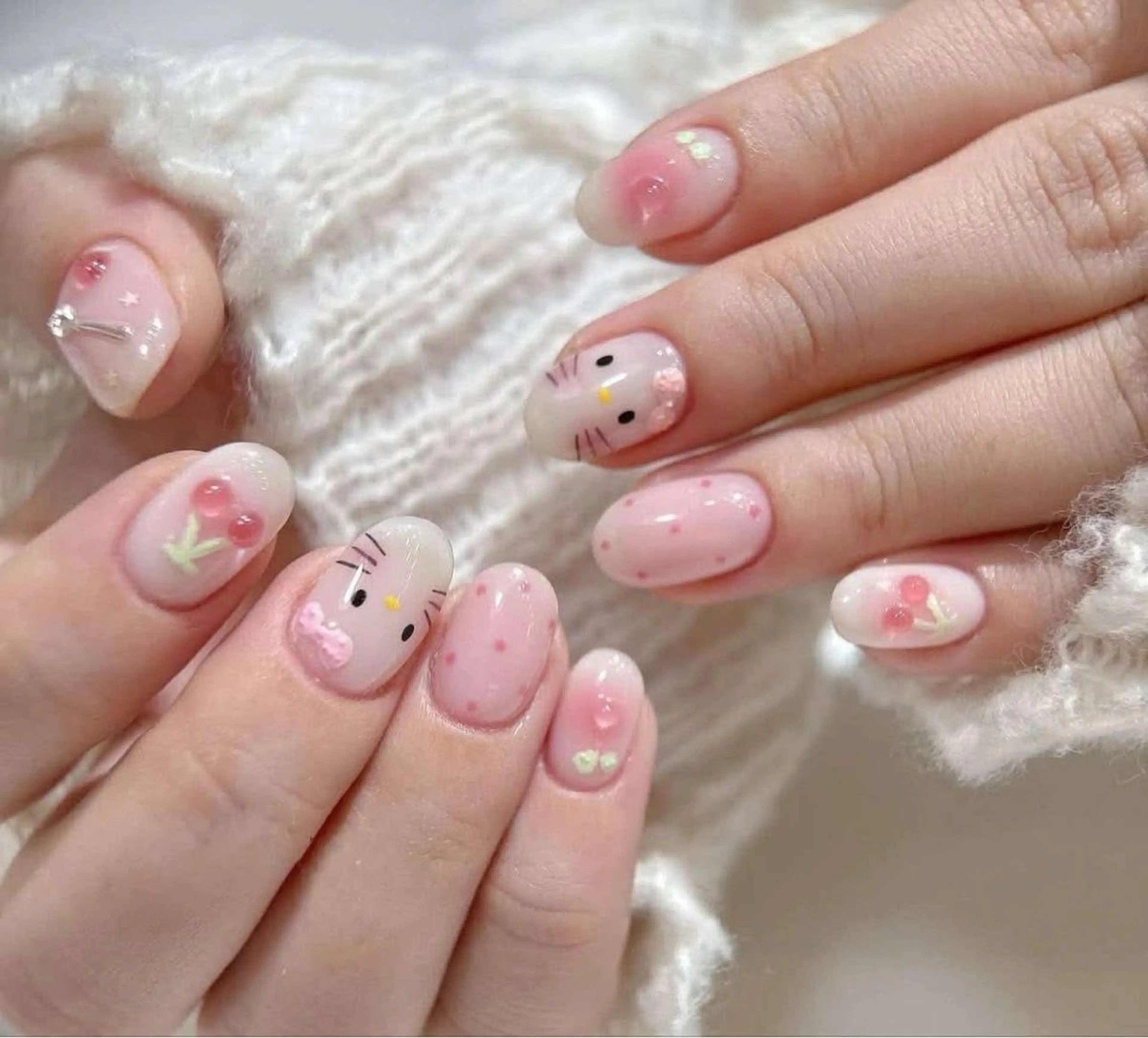 ネイル ハンドネイル T•Lee Nailsalon所属・Lily. Leeのネイルデザイン