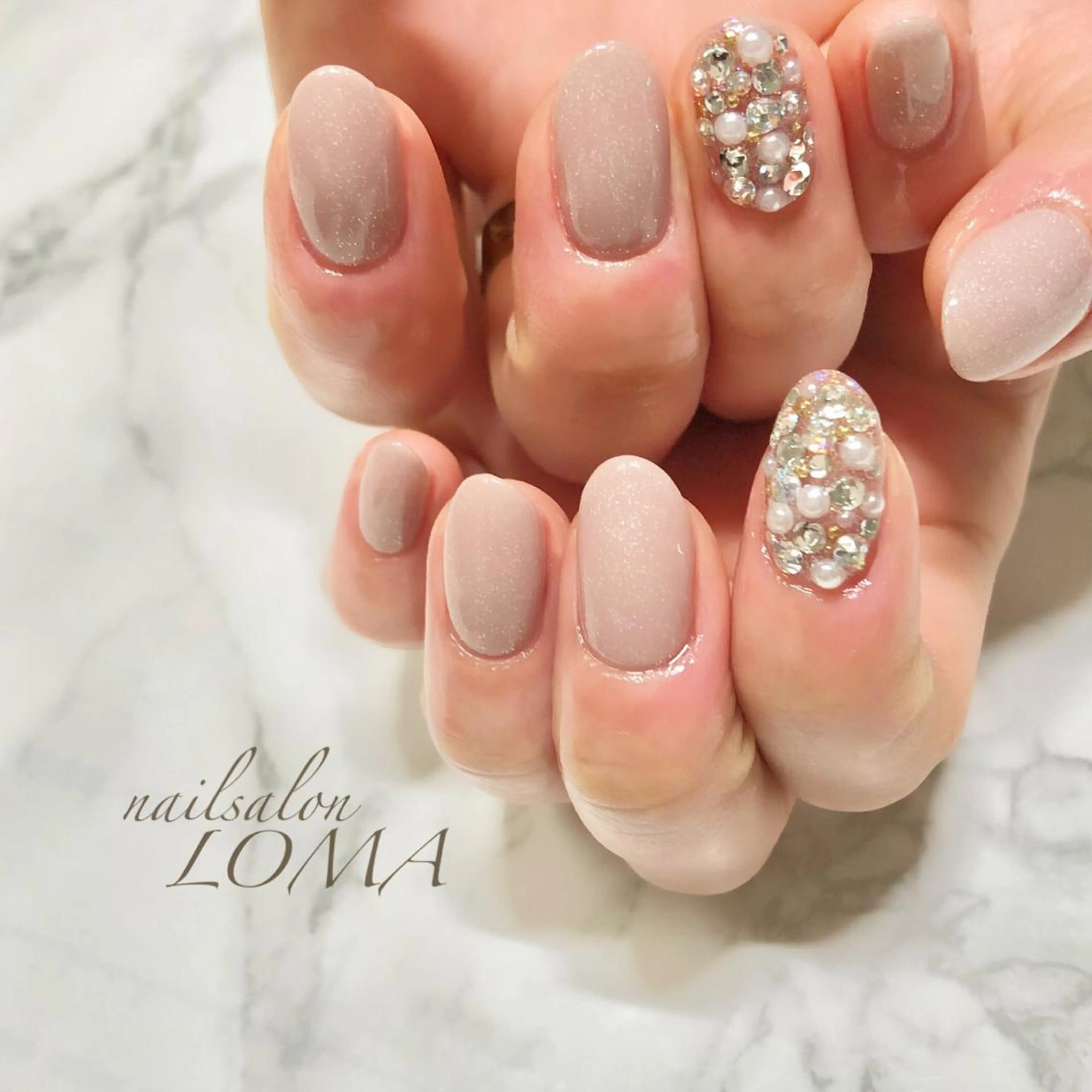 ネイル m-nail所属・m-nail 🌙minamiのネイルデザイン