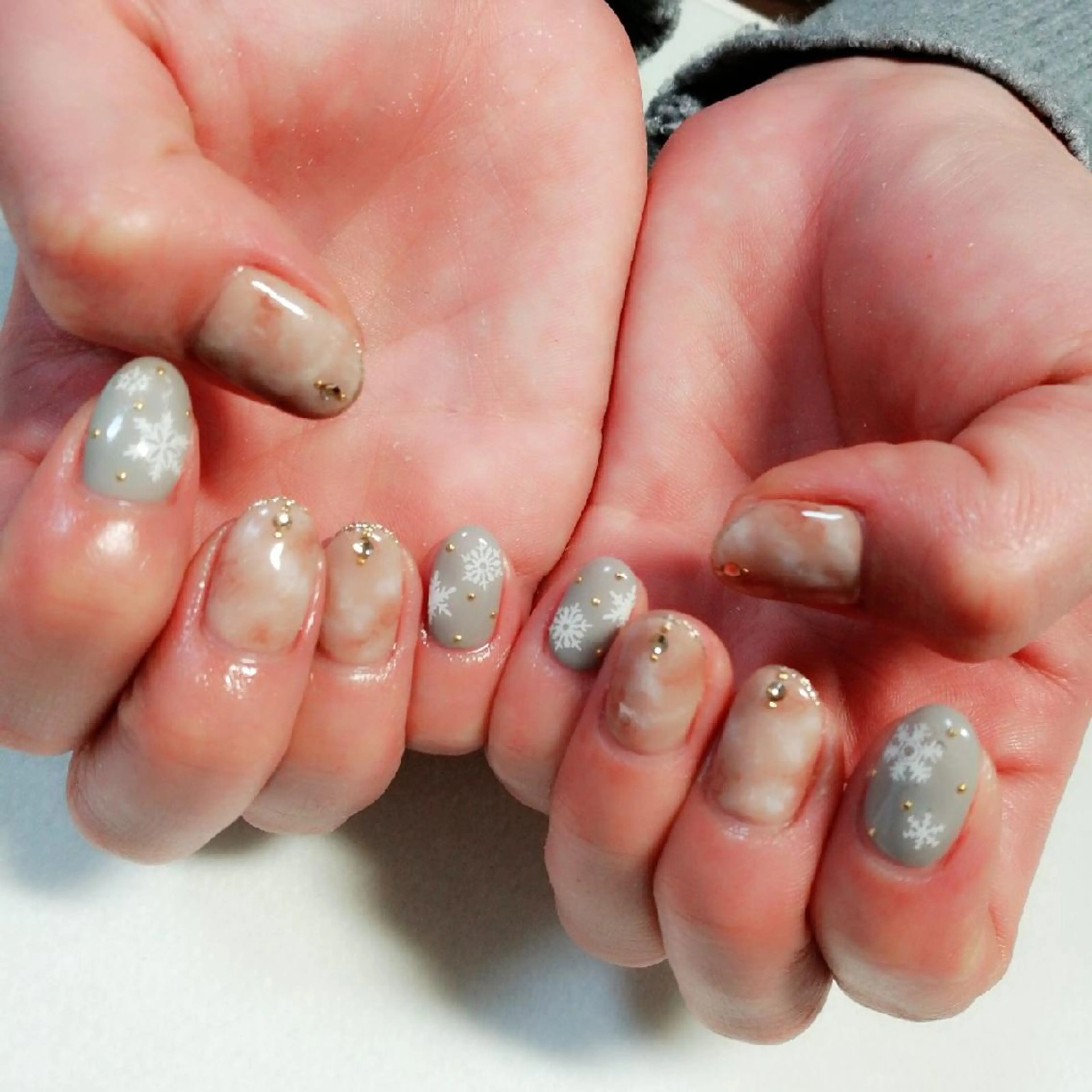 ネイル VIOLUS所属・VIOLUS 関目のネイルデザイン