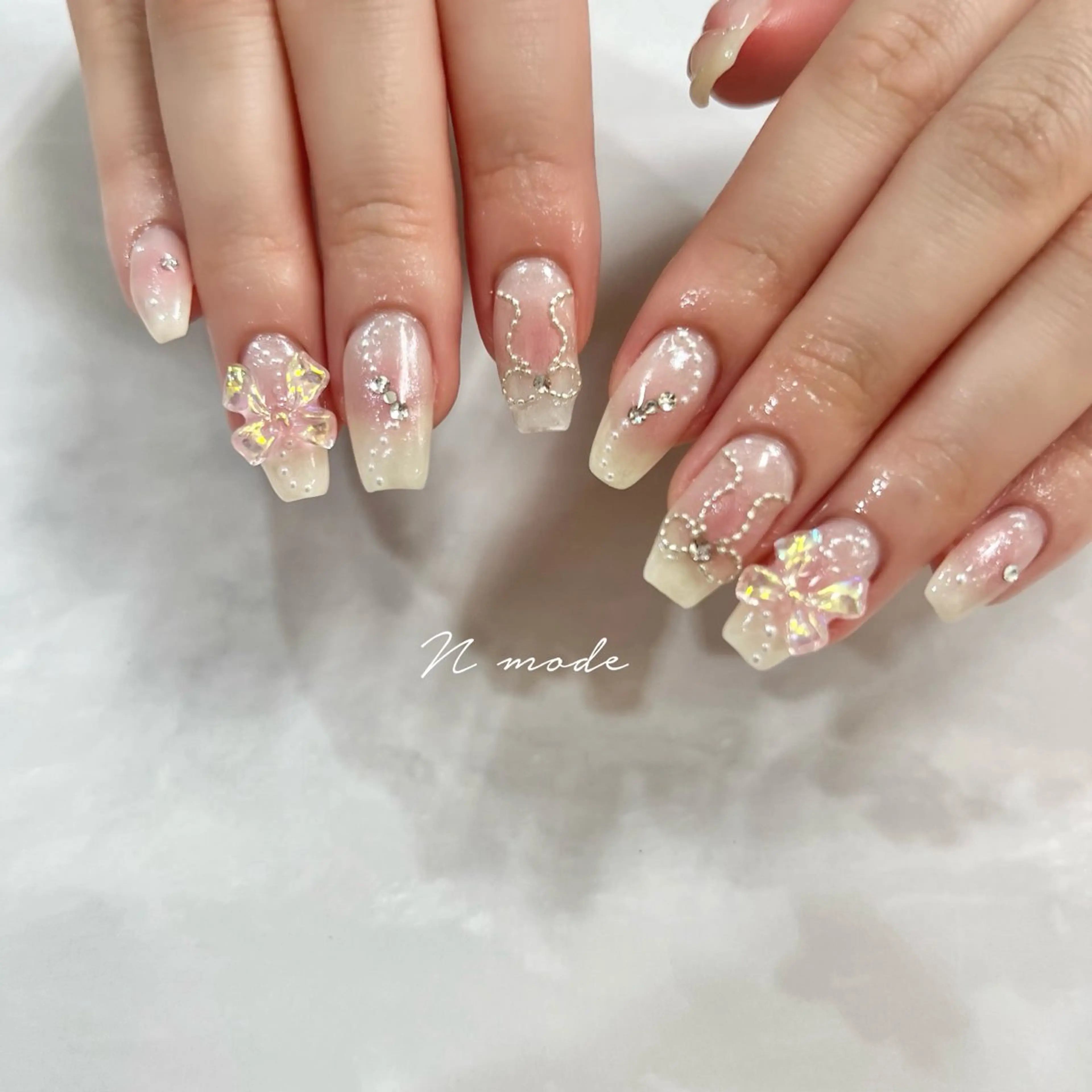 ネイル ハンドネイル N-mode nail salon所属・NAIL 🎀 AIRIのネイルデザイン