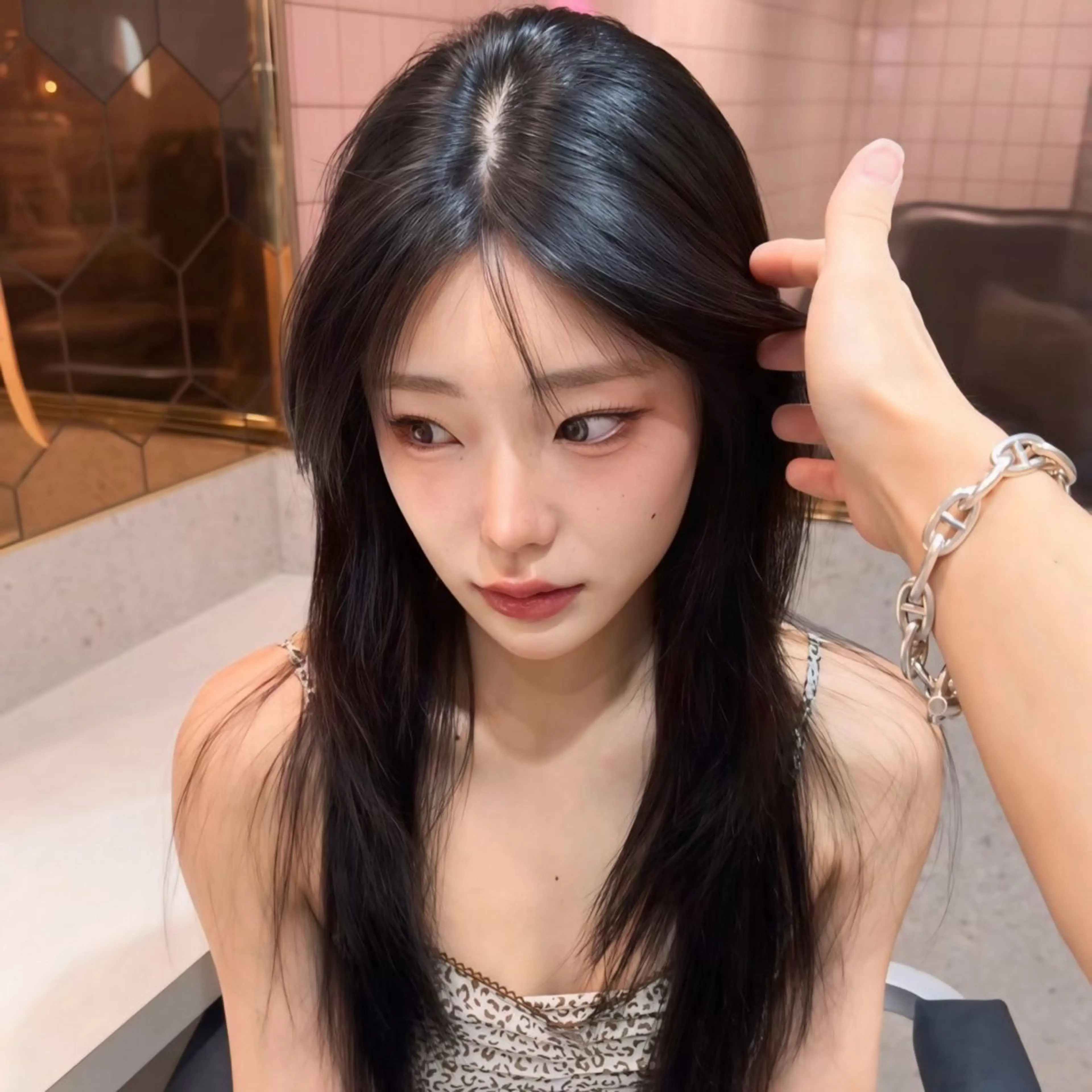 ロング 韓国風ヘア レイヤーカット ワンホンヘア ヘアカラー トリートメント 韓国/ワンホン/新宿 /Rumiのヘアスタイル