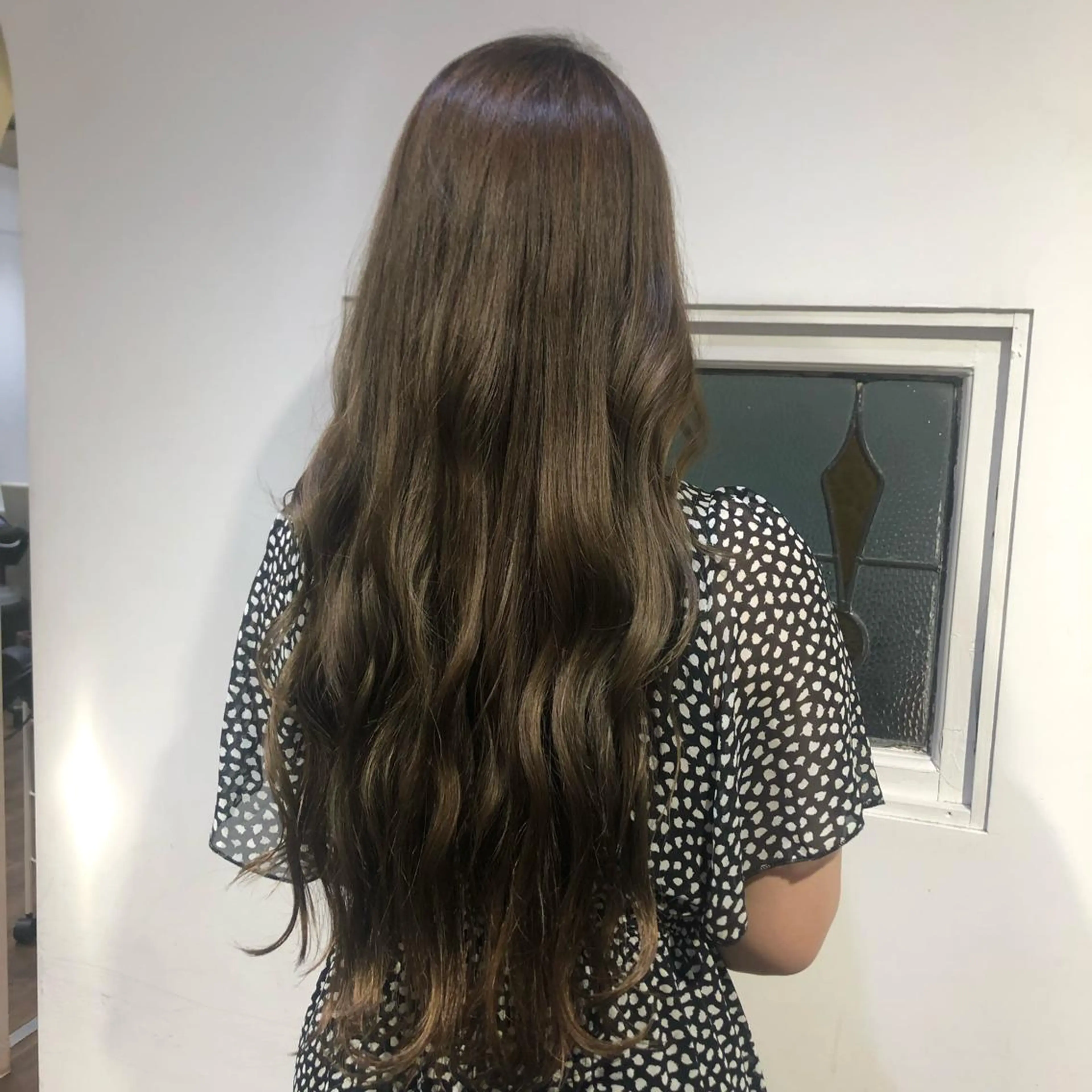 ロング カラー アッシュ グレージュ イルミナカラー カット ヘアカラー トリートメント PATIONN所属・横瀬 稀のヘアスタイル