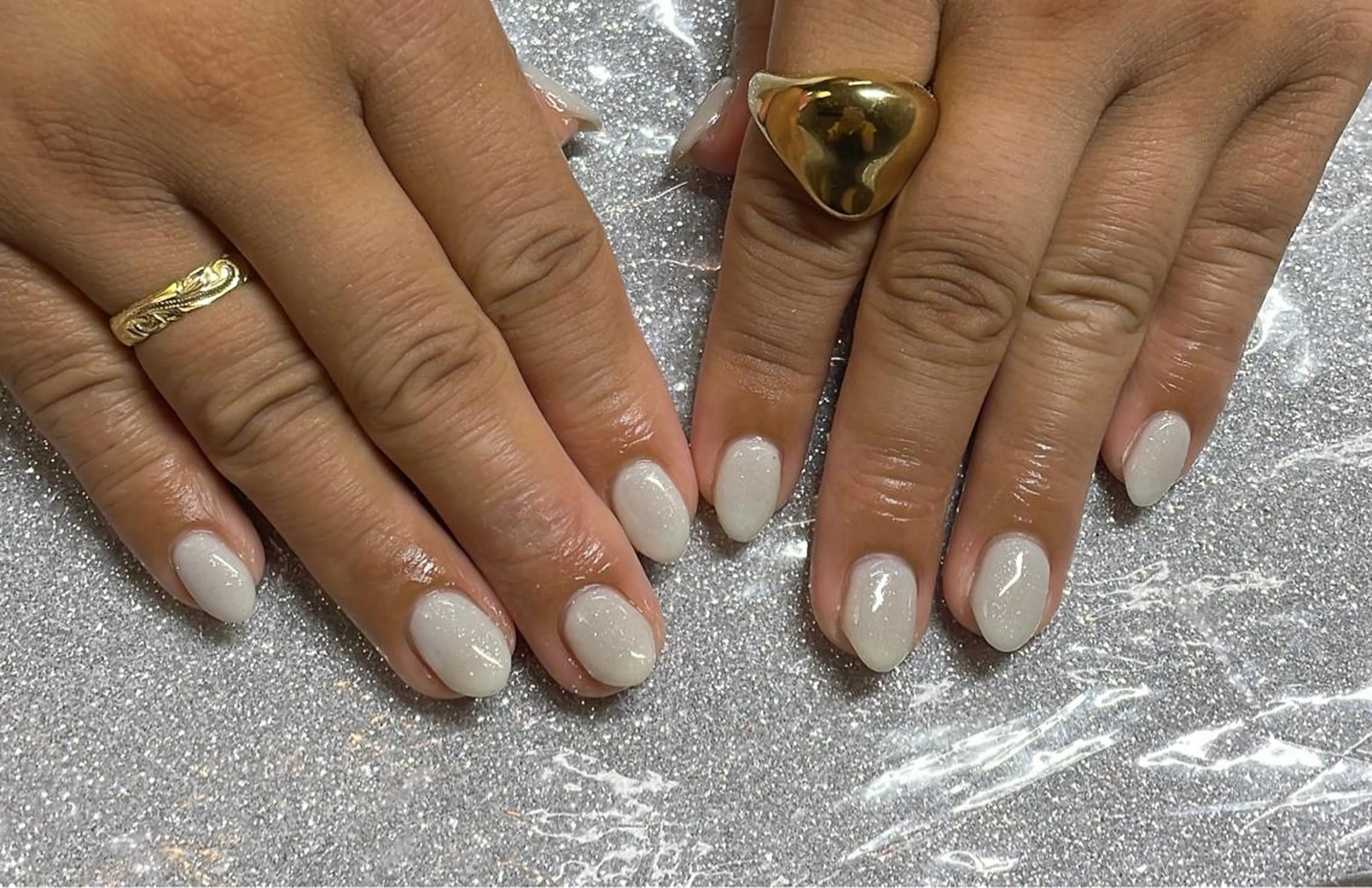 ネイル ハンドネイル VIERU 🌈🎀💖のネイルデザイン