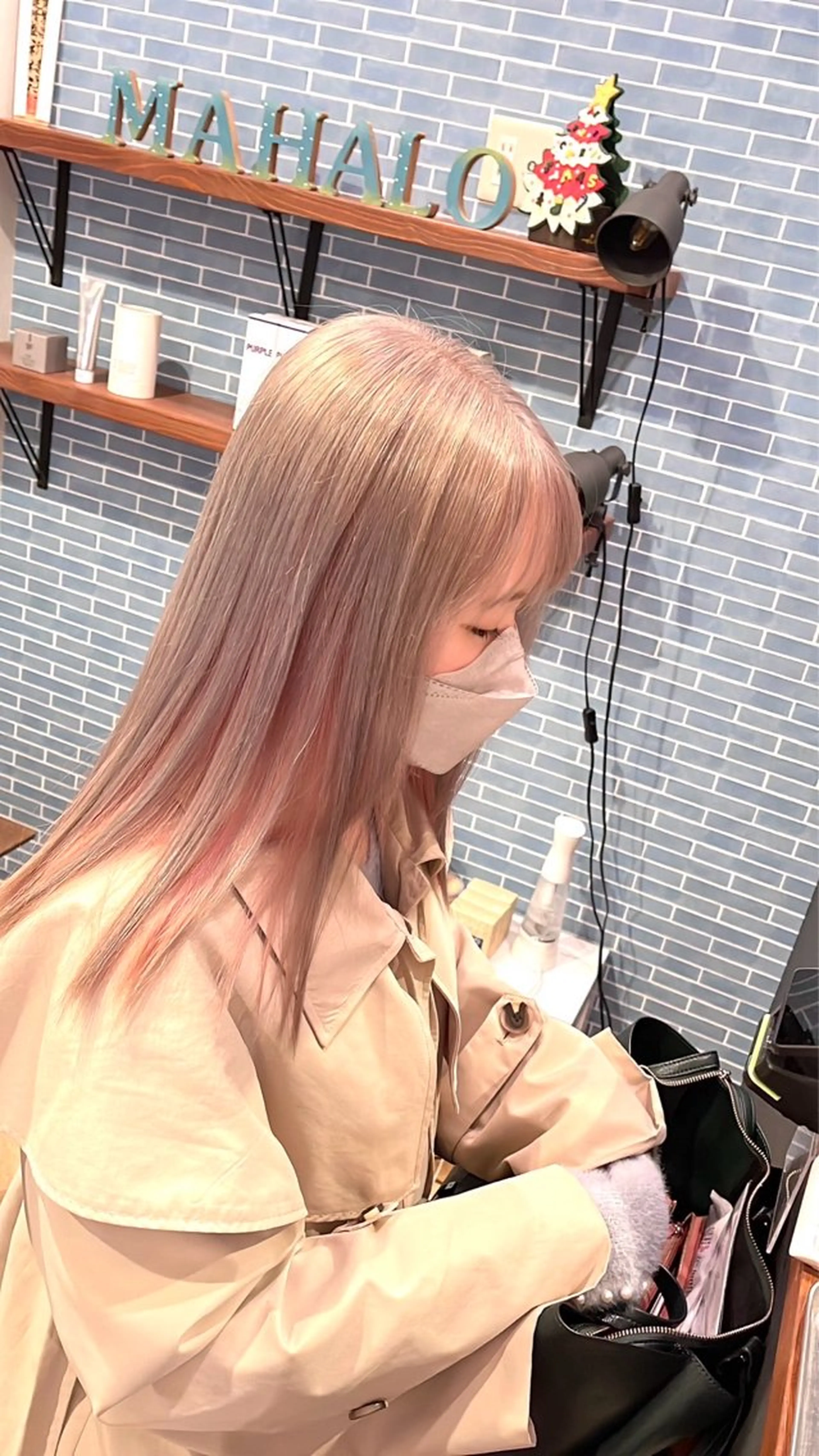 カラー 鴇田 幸咲 /ハイトーンカラーのヘアスタイル