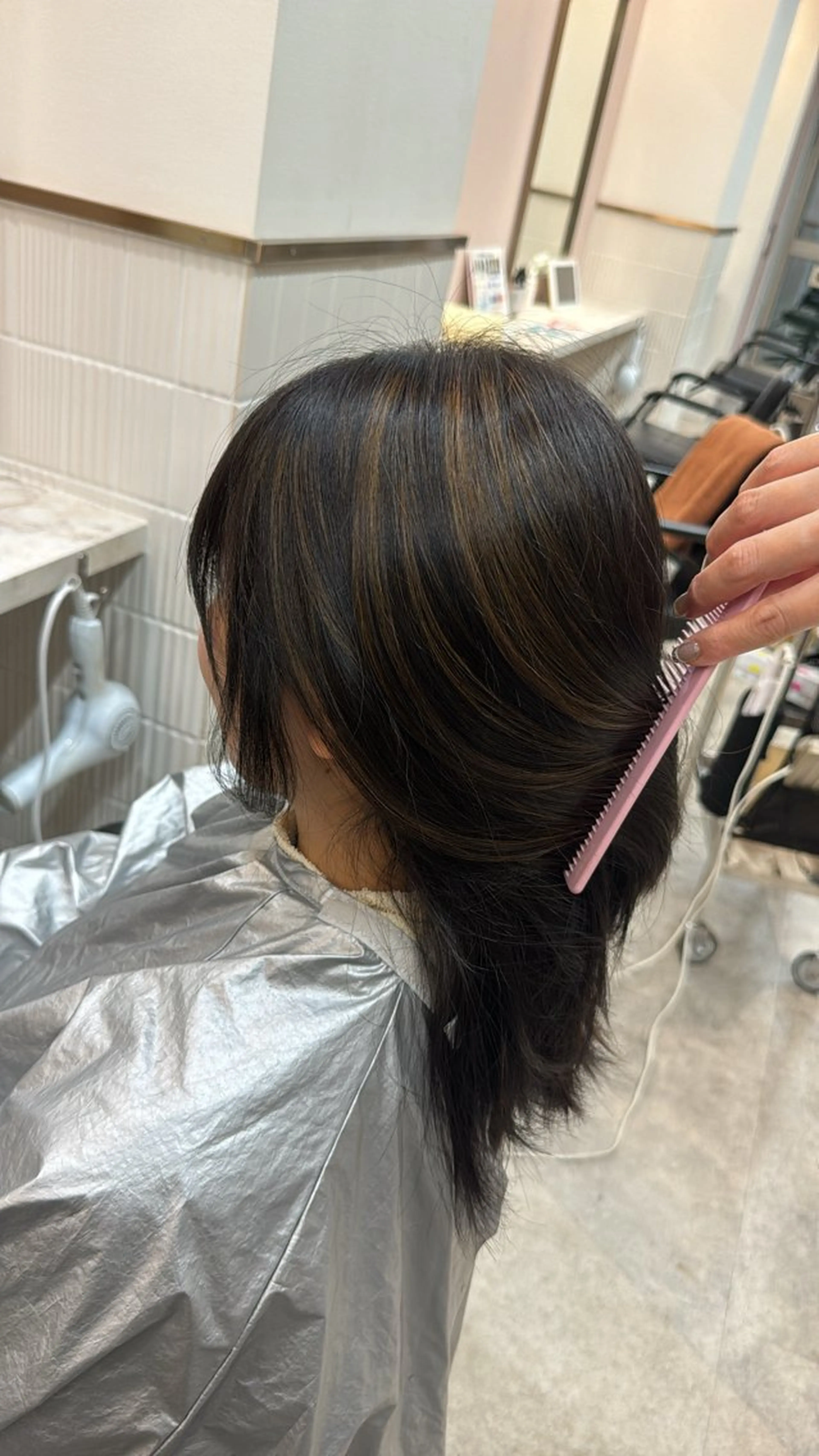 ロング ガレリアエレガンテ　サカエテン所属・田中俊　縮毛矯正 髪質改善のヘアスタイル