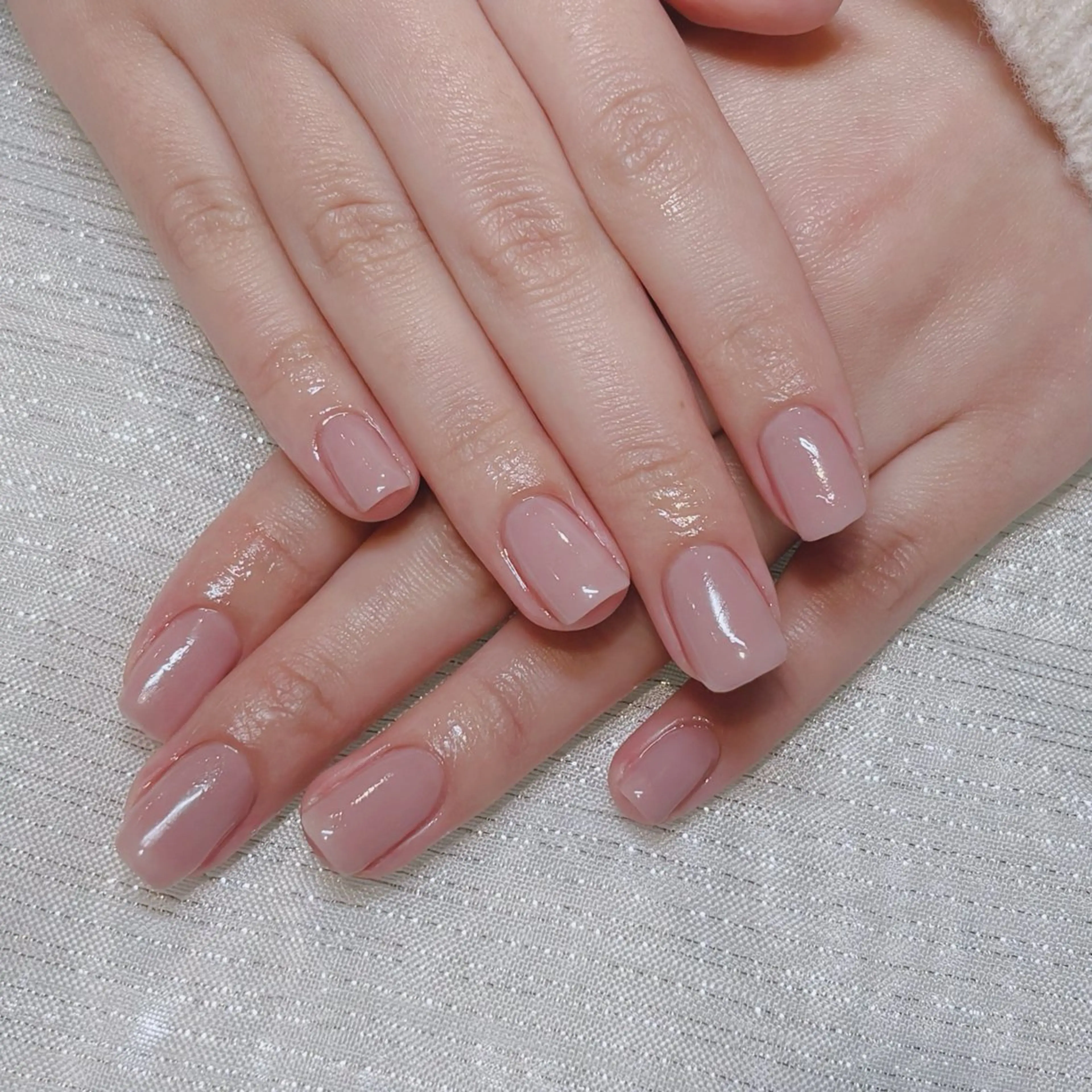 ネイル ジェルネイル ワンカラーネイル パラジェル ハンドネイル HIYORI 🩷のネイルデザイン