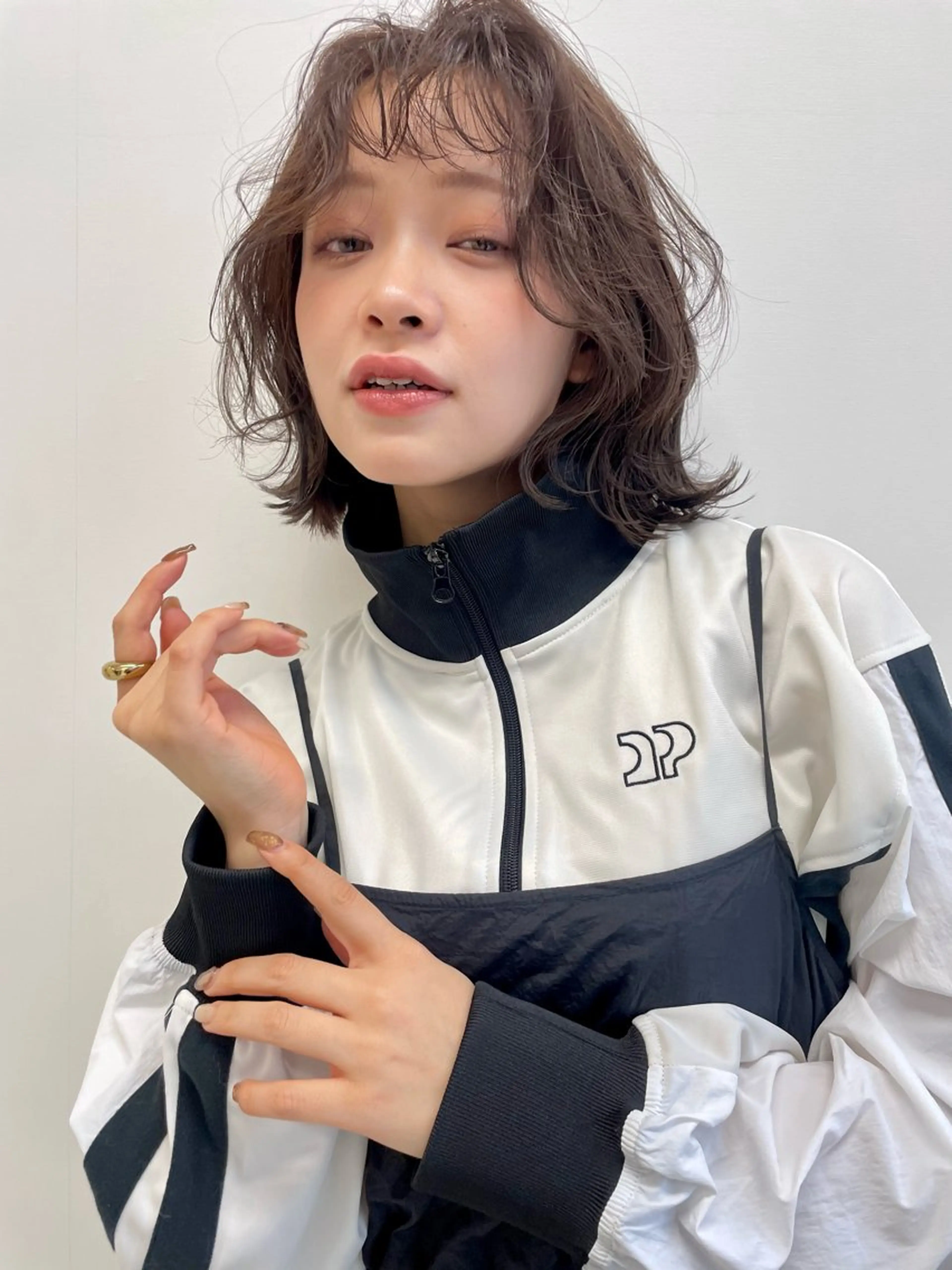 ミディアム ヘアカラー 👩🏽‍🦱✨ボブ /パーマ/layerのヘアスタイル