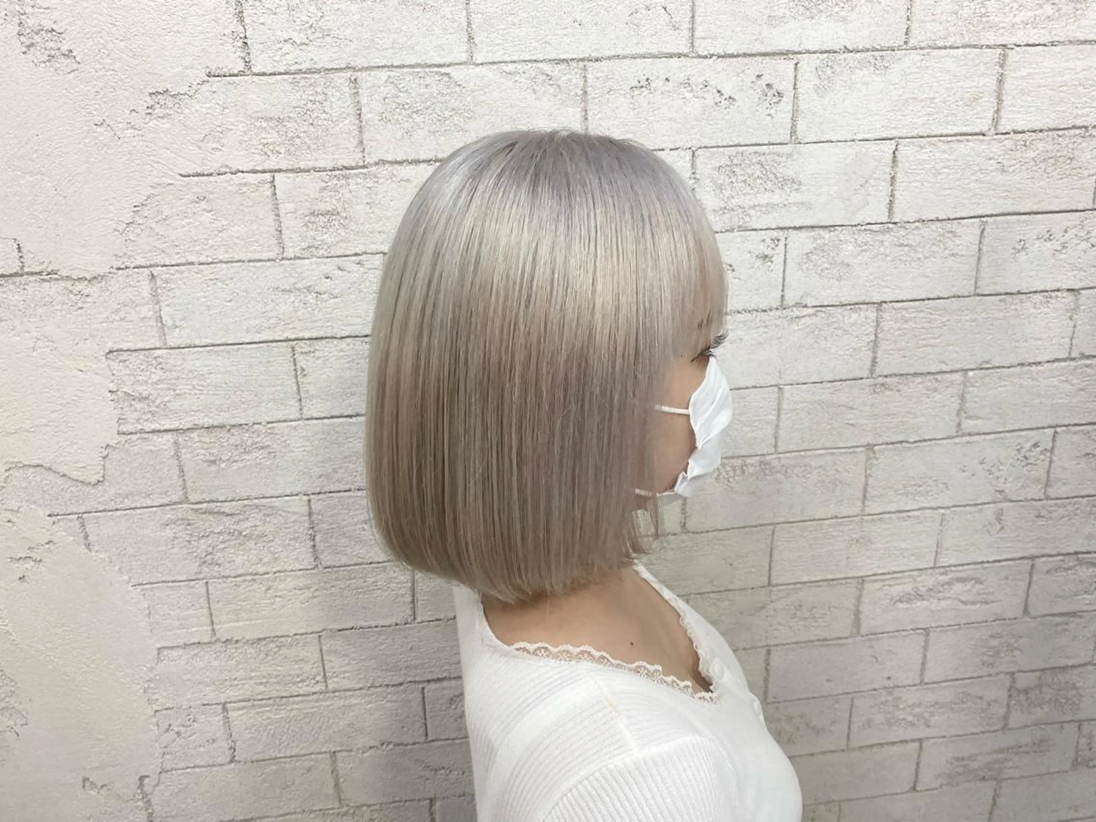 ショート カラー ブロンド シルバー ホワイト/店長/カラ ー講師/錦糸町/岩崎のヘアスタイル