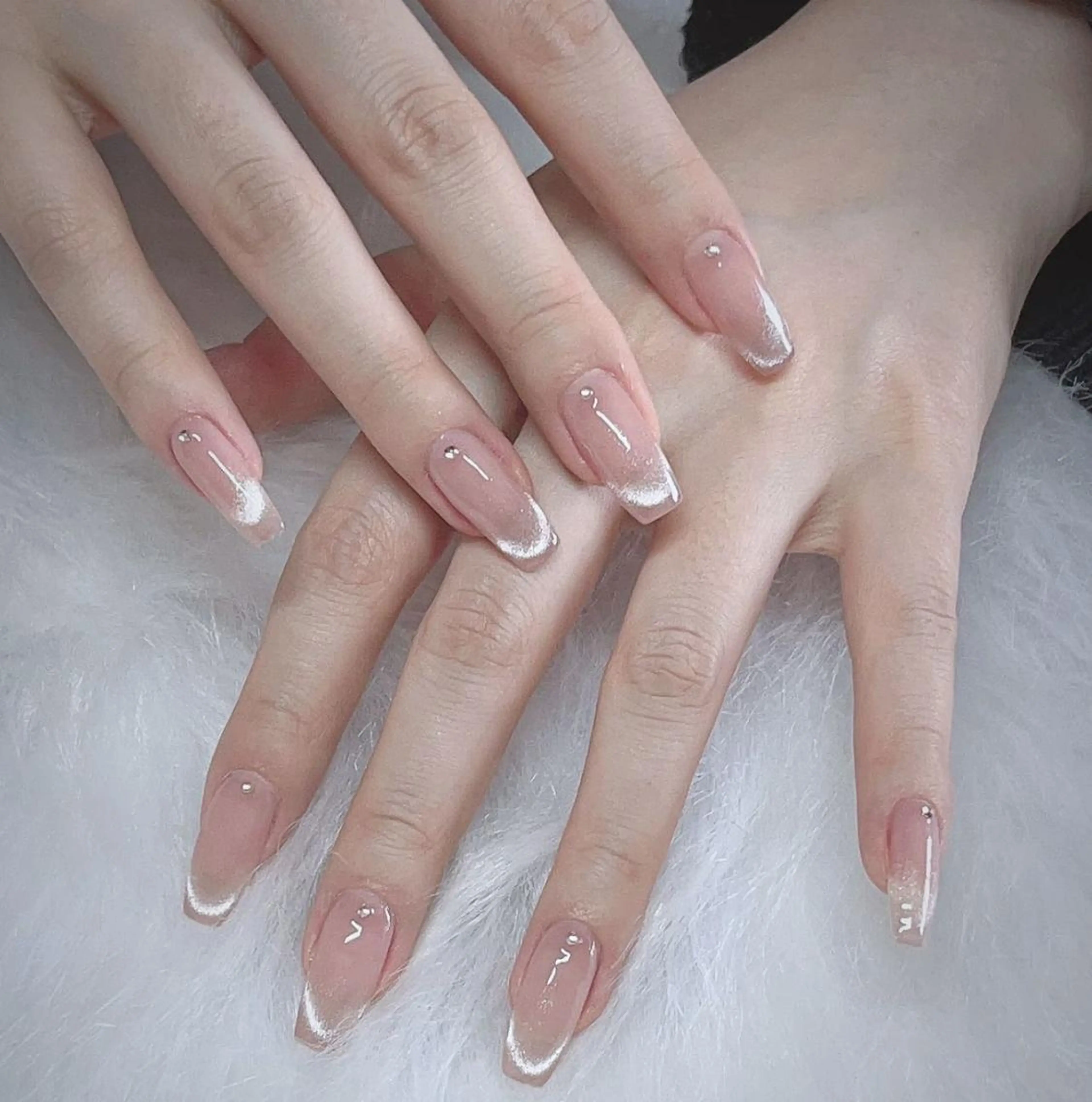 ネイル アートネイル 長さ出し ネイルチップ Queens PUPUのネイルデザイン