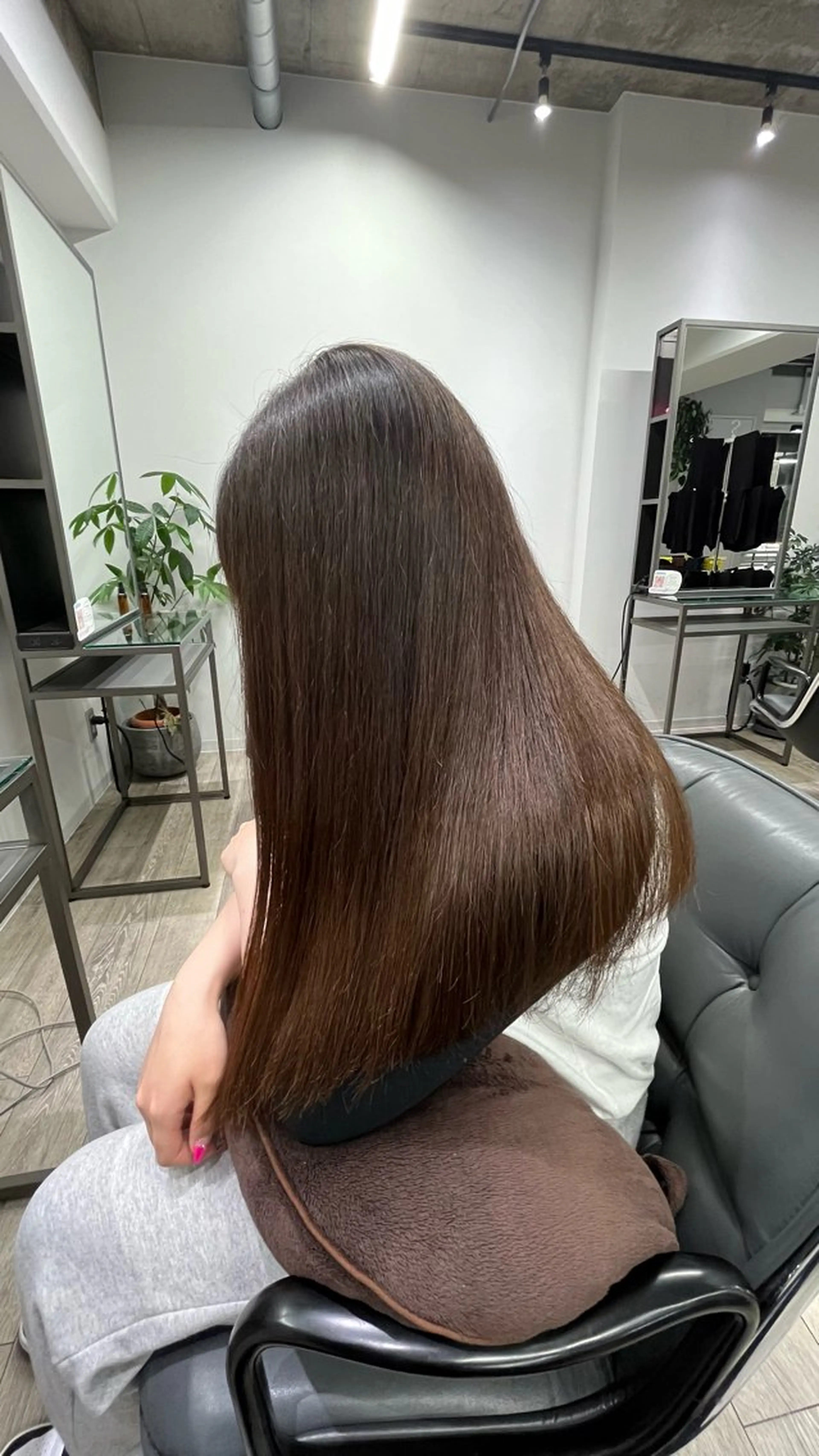 ロング 縮毛矯正 トリートメント JIN/暖色カラー /髪質改善/艶髪のヘアスタイル