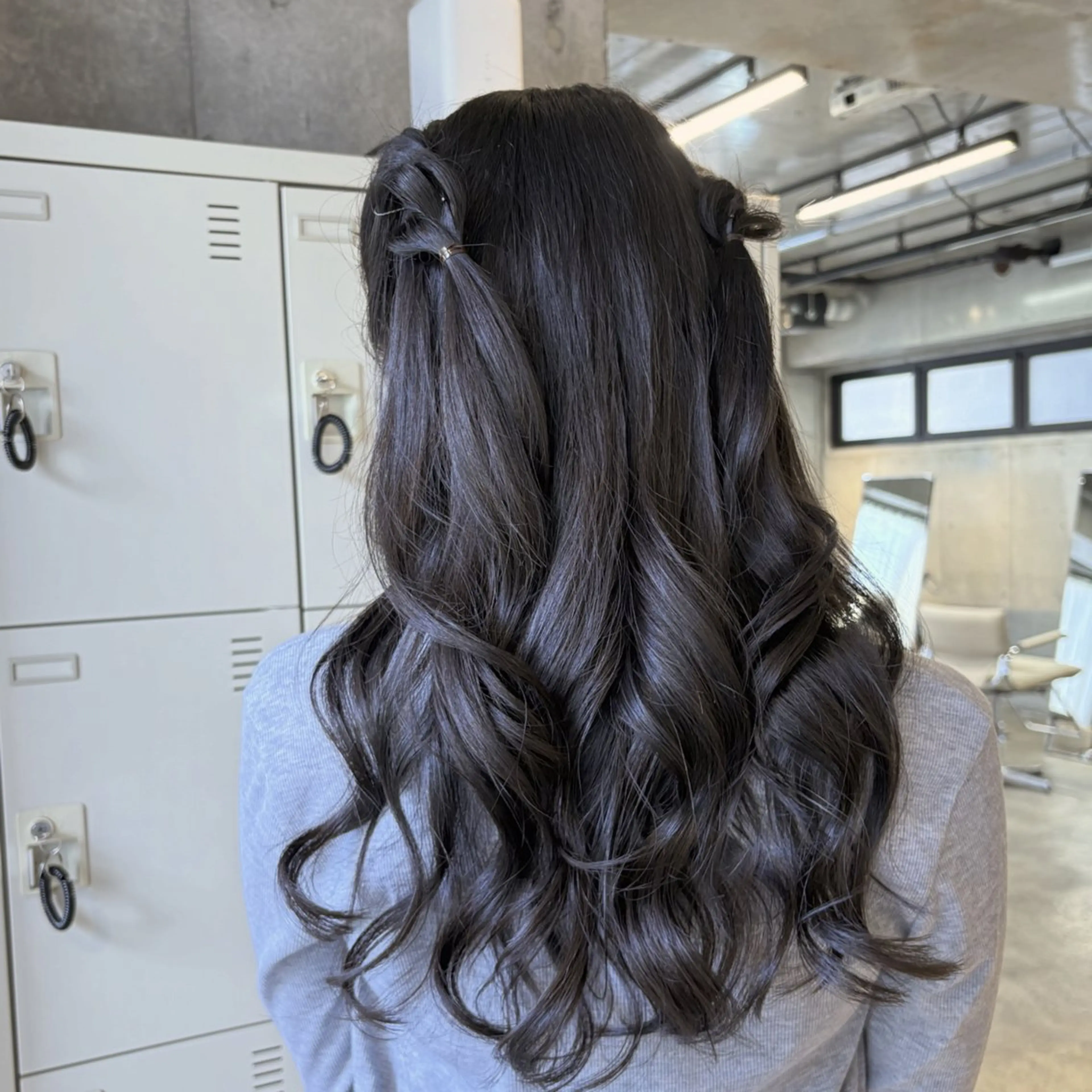 セミロング ヘアアレンジ ヘアセット ANLY. 明治神宮前所属・うる艶/透明感カラー 🐇🤍もものヘアスタイル