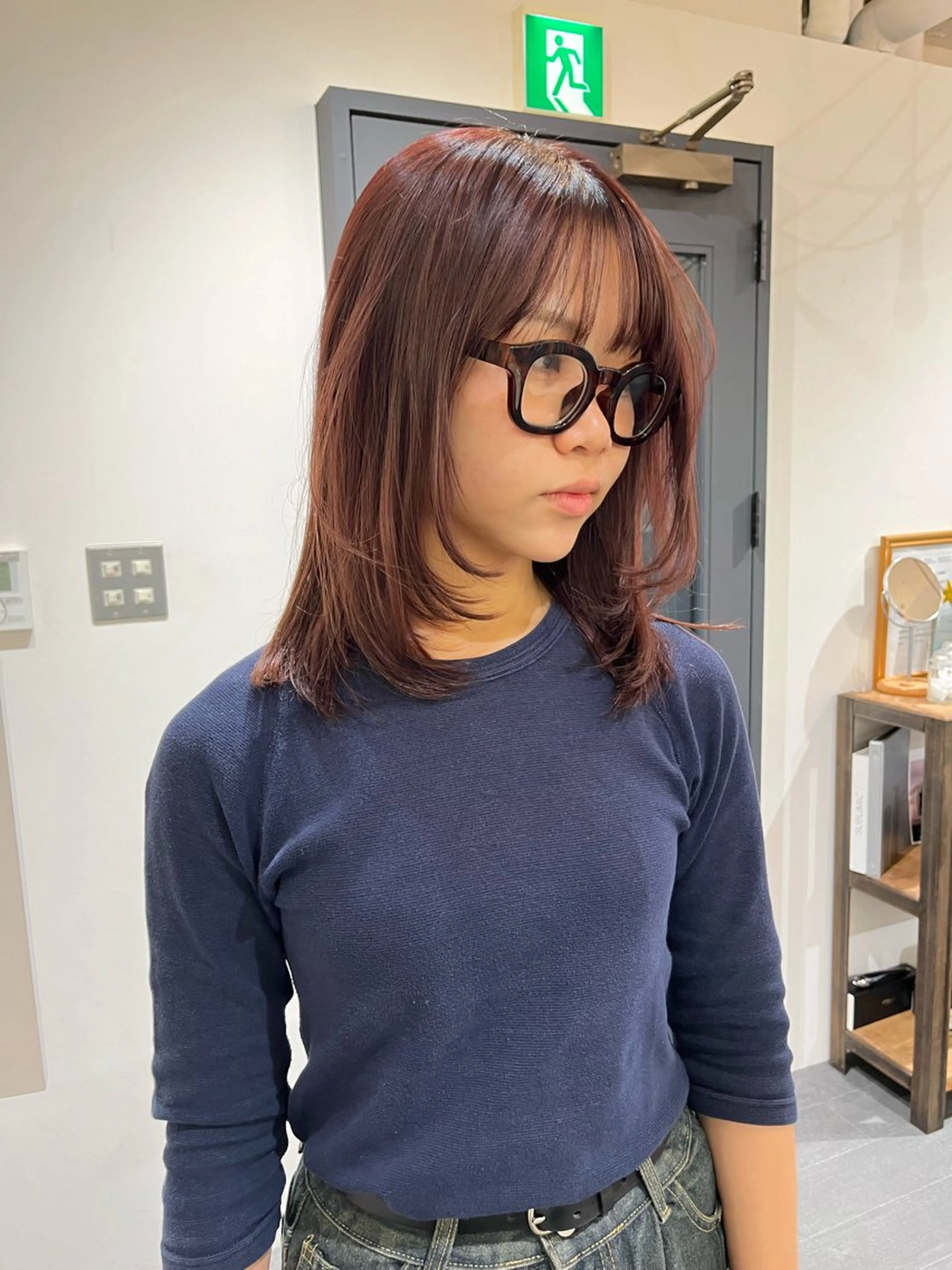 セミロング HERMITAGE所属・川崎 萌のヘアスタイル