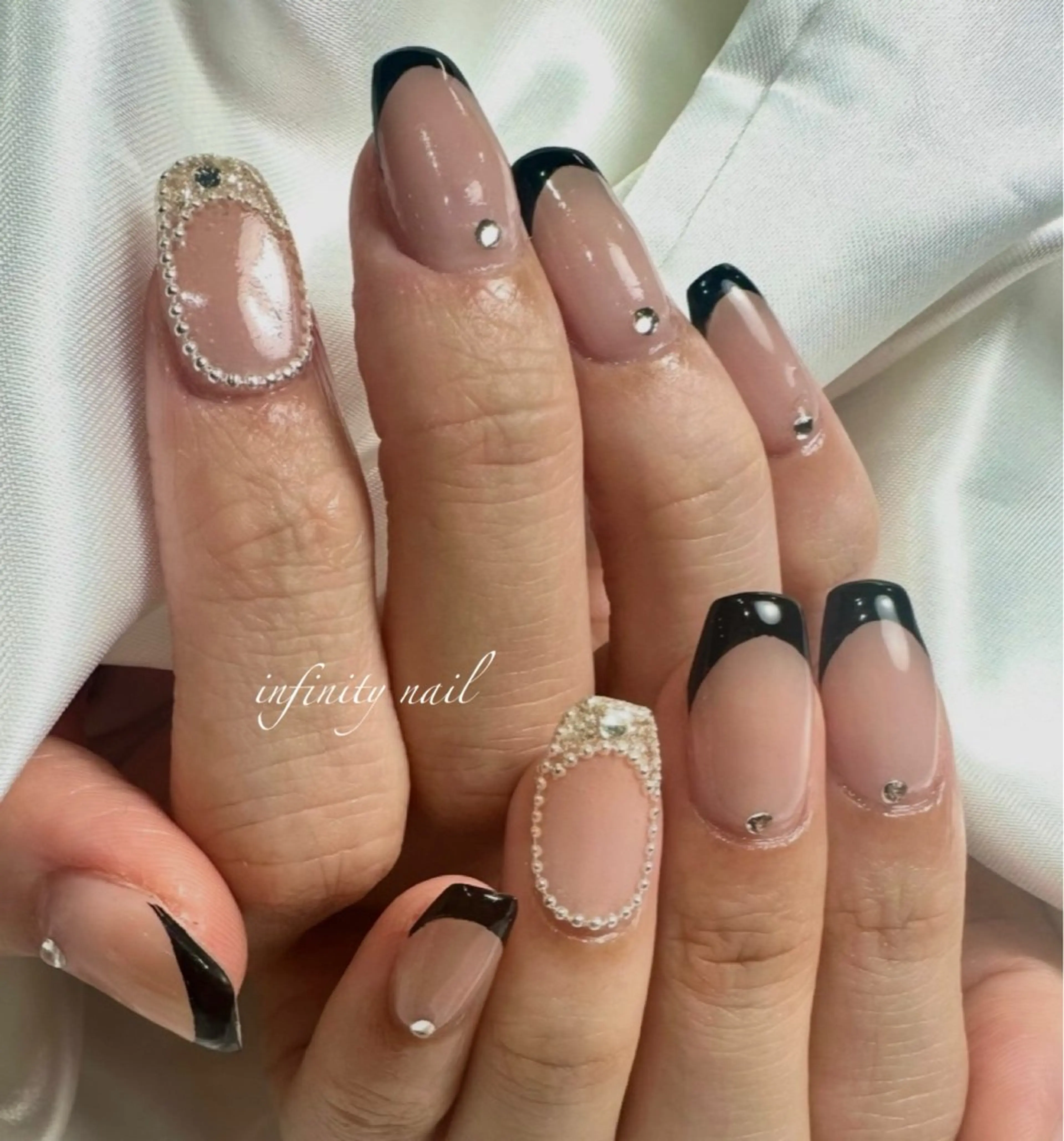 ネイル フレンチネイル 韓国ネイル 春ネイル ワンホンネイル ハンドネイル INFINITY所属・INFINITY Sachiのネイルデザイン