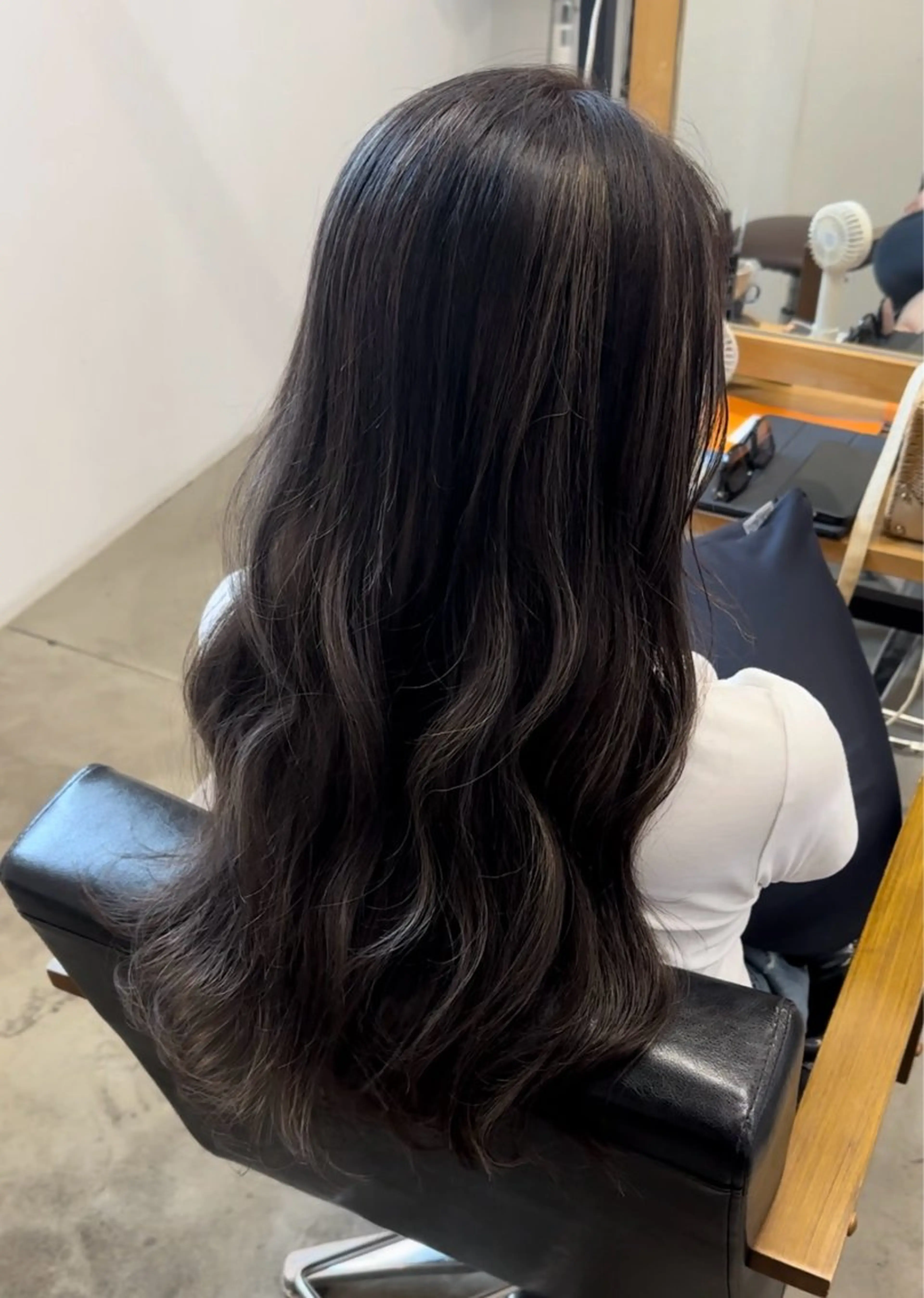 ロング ひろし/髪質改善/ 縮毛矯正/上品✨のヘアスタイル