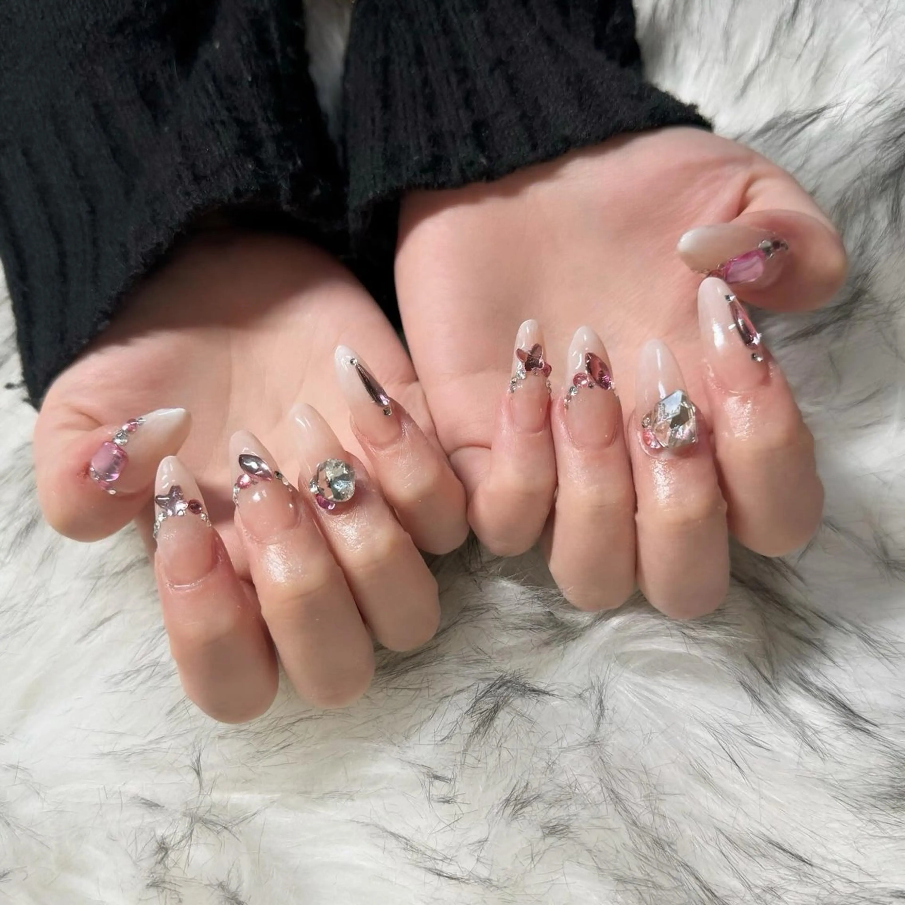 ロング ハンドネイル mao .のネイルデザイン