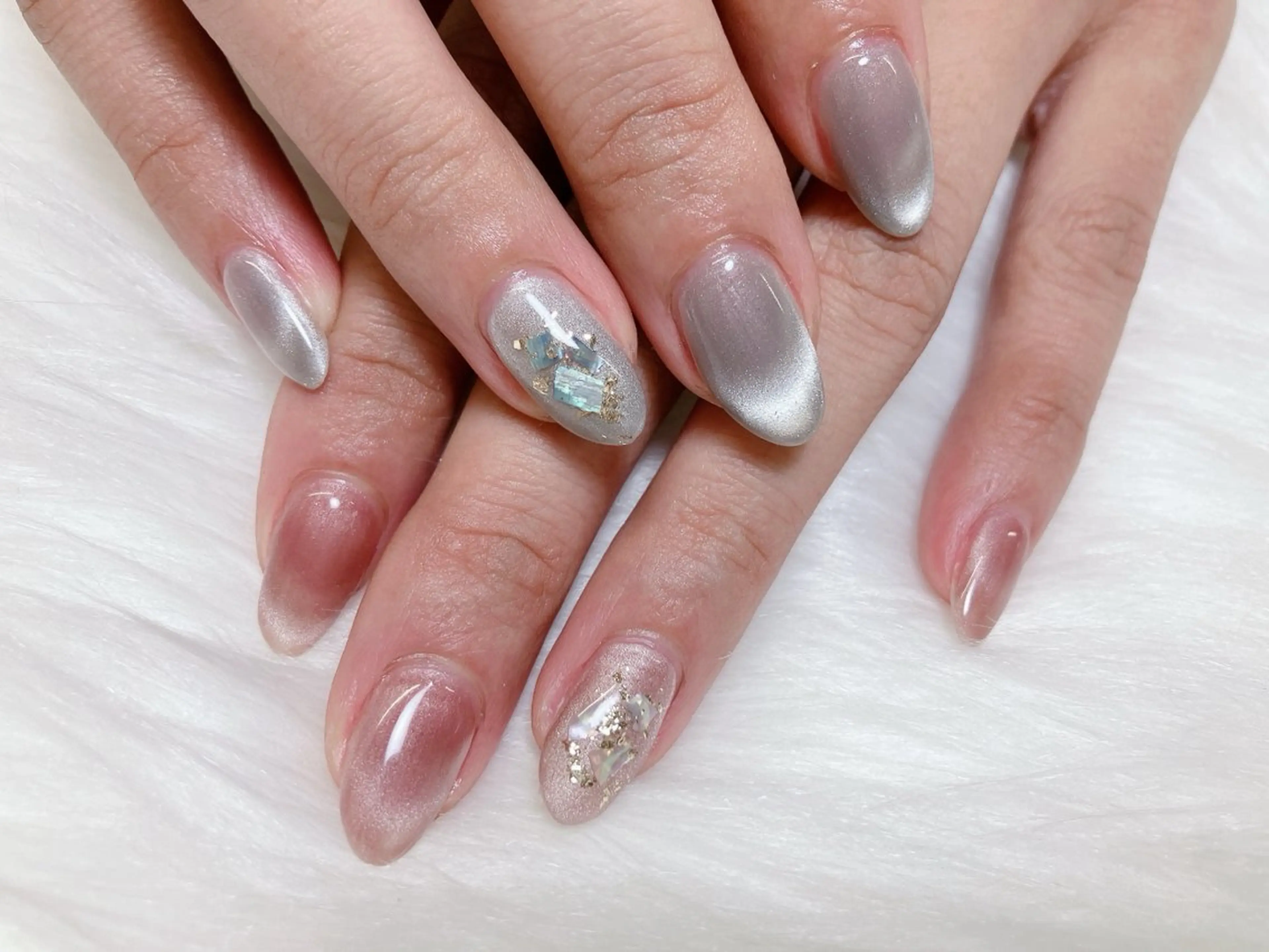 ネイル 綱島 佳恵のネイルデザイン