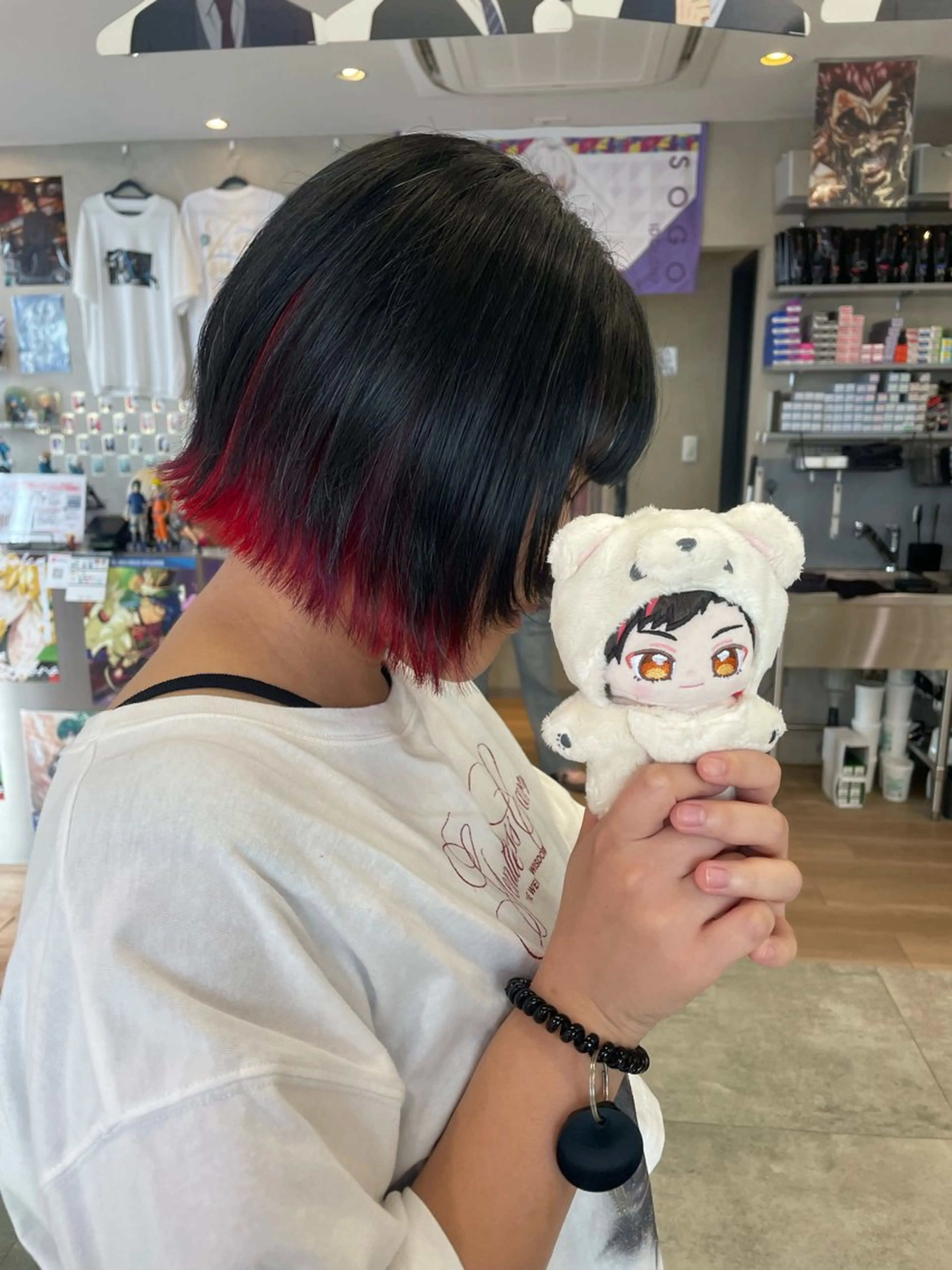 ショート カラー ボブ ウルフカット カット トリートメント 🍭ハイトーン/ デザインカラー🦄のヘアスタイル