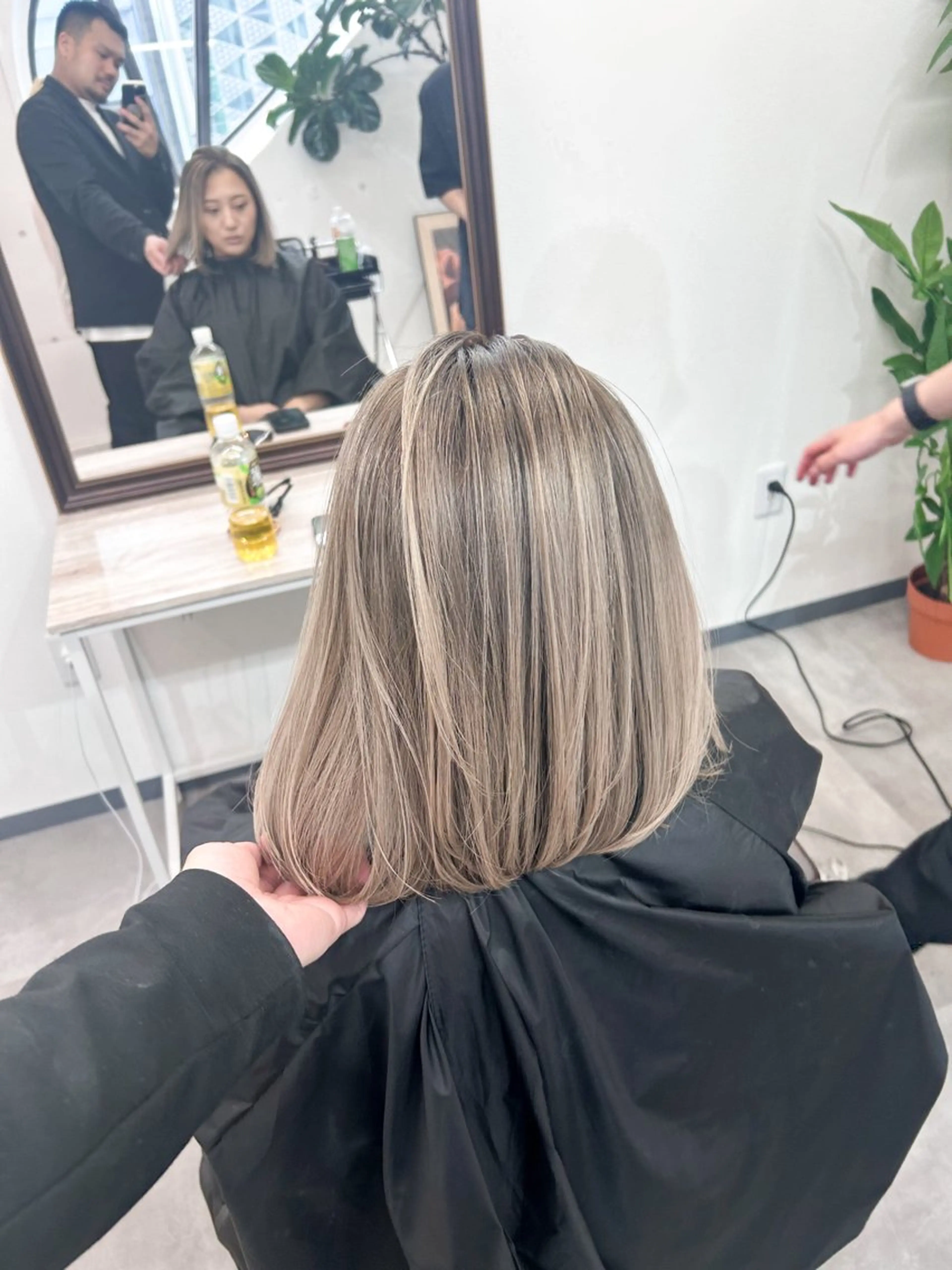 カラー ROIS表参道所属・ケアブリーチ/ ブリーチ/Kazuoのヘアスタイル