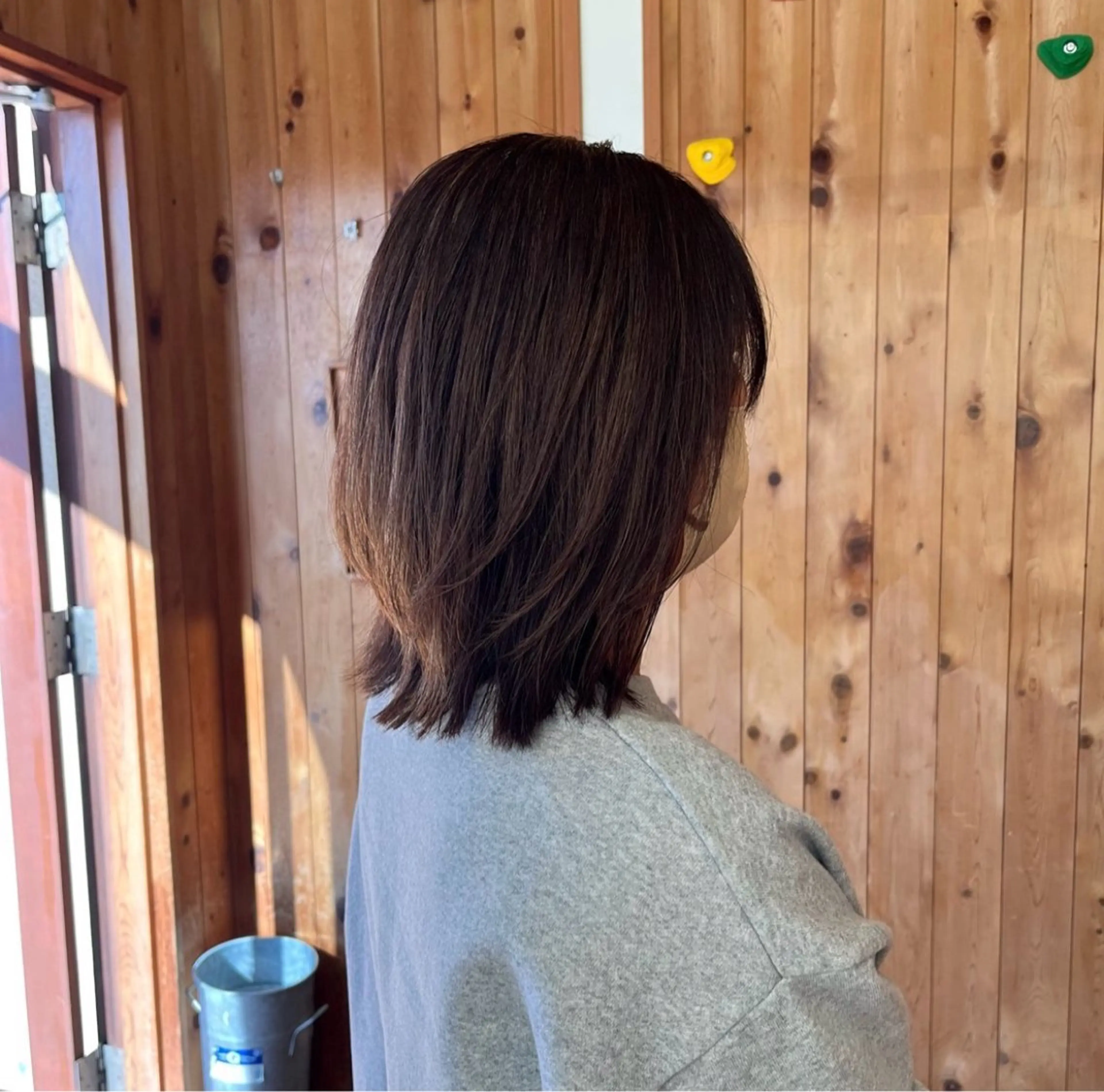 ミディアム カット 藤田 ゆりなのヘアスタイル