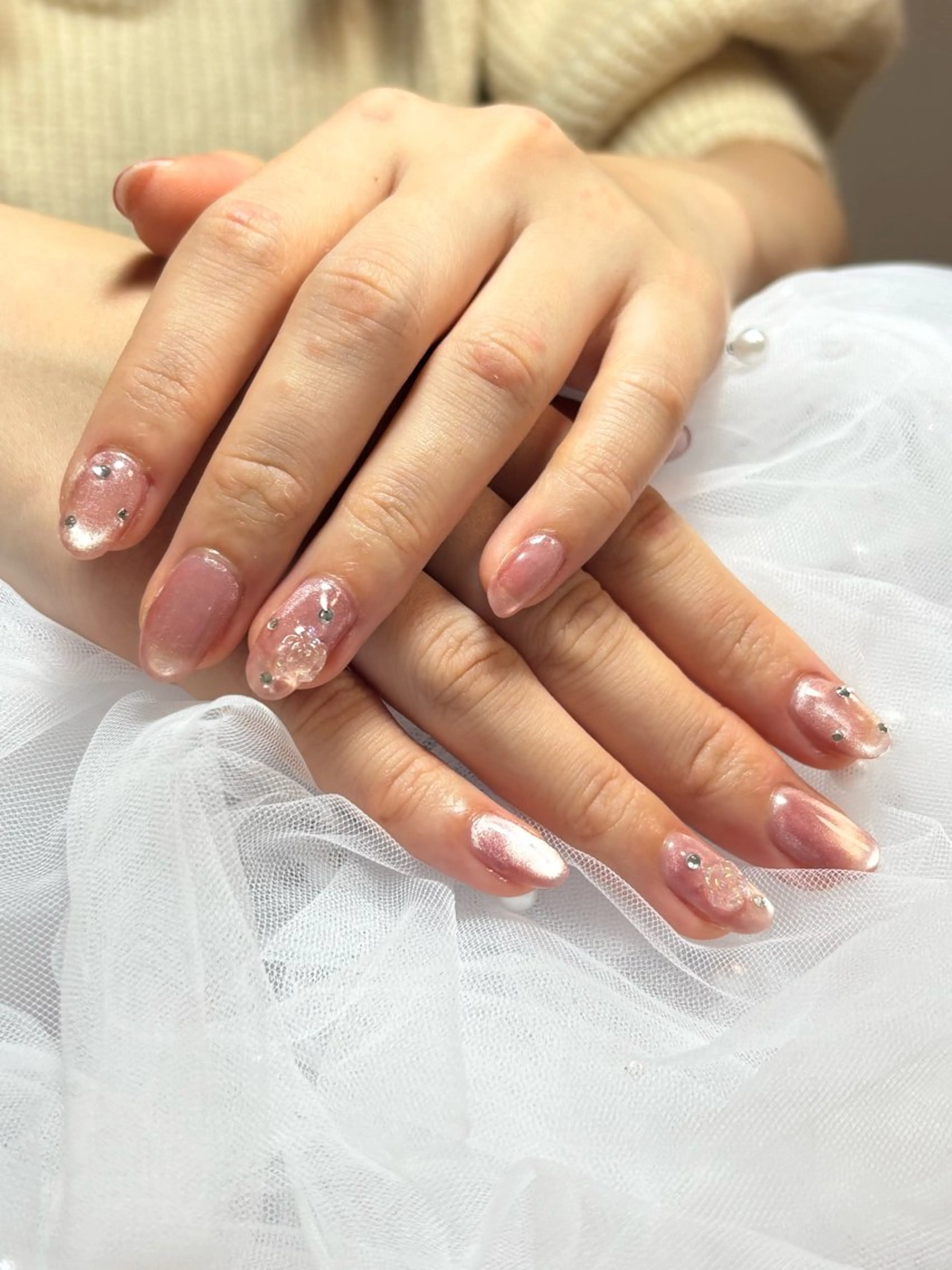 ネイル マグネットネイル 三本 綾奈のネイルデザイン