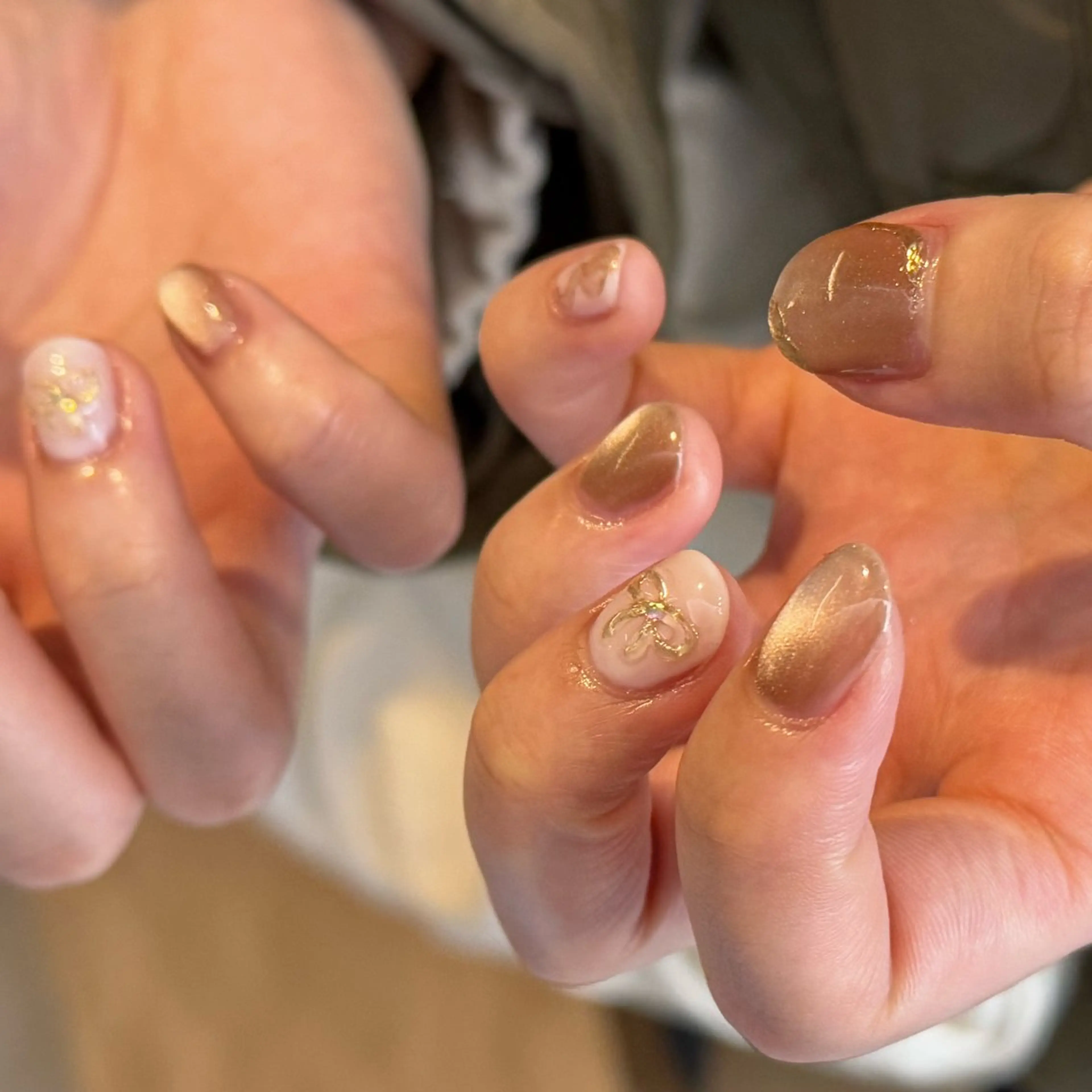 ネイル ハンドネイル nail salon swaddle 🪽のネイルデザイン