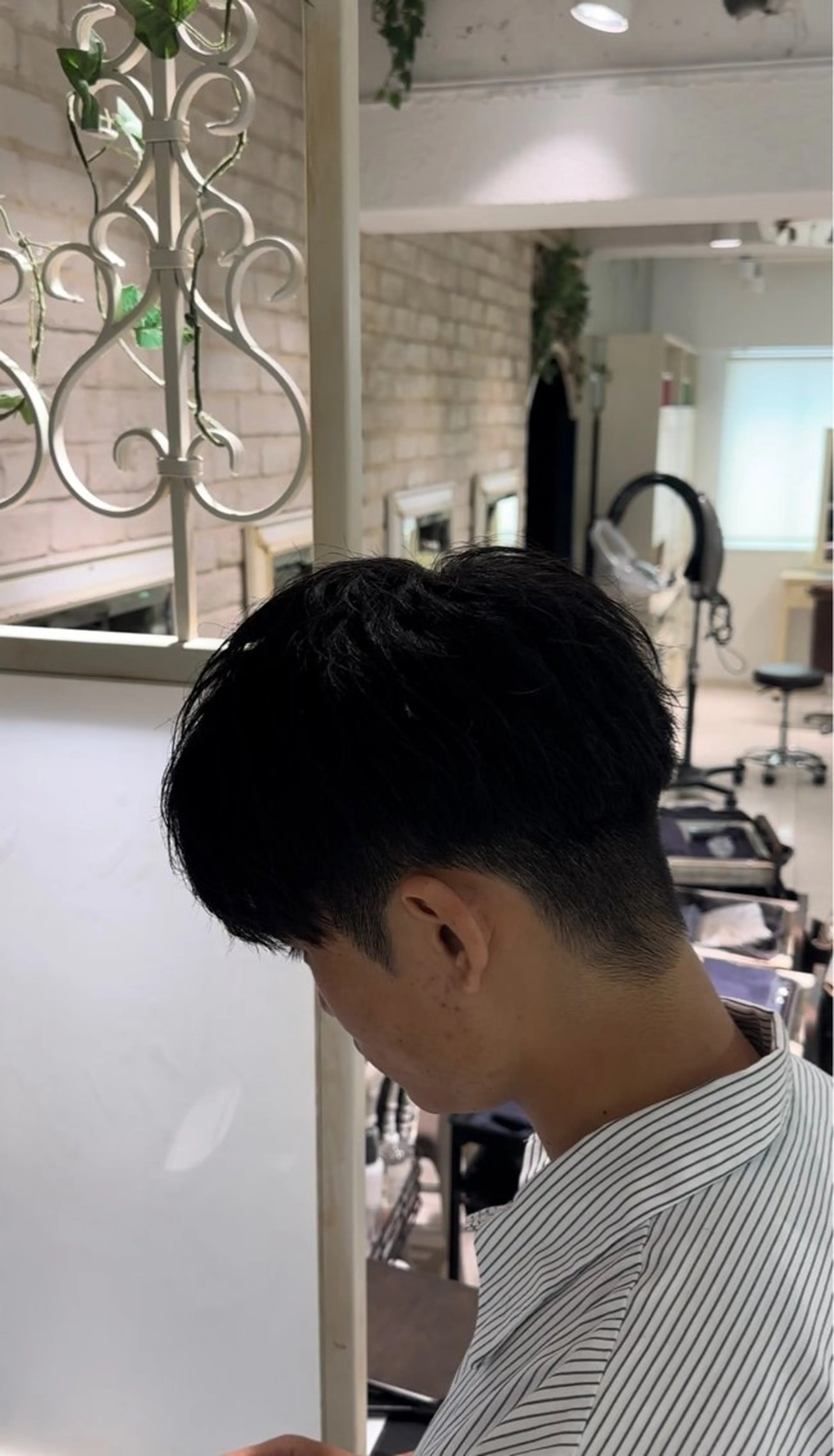 メンズ SALOWIN渋谷caldo店B1所属・岐津公太 メンズ縮毛矯正のプロのヘアスタイル