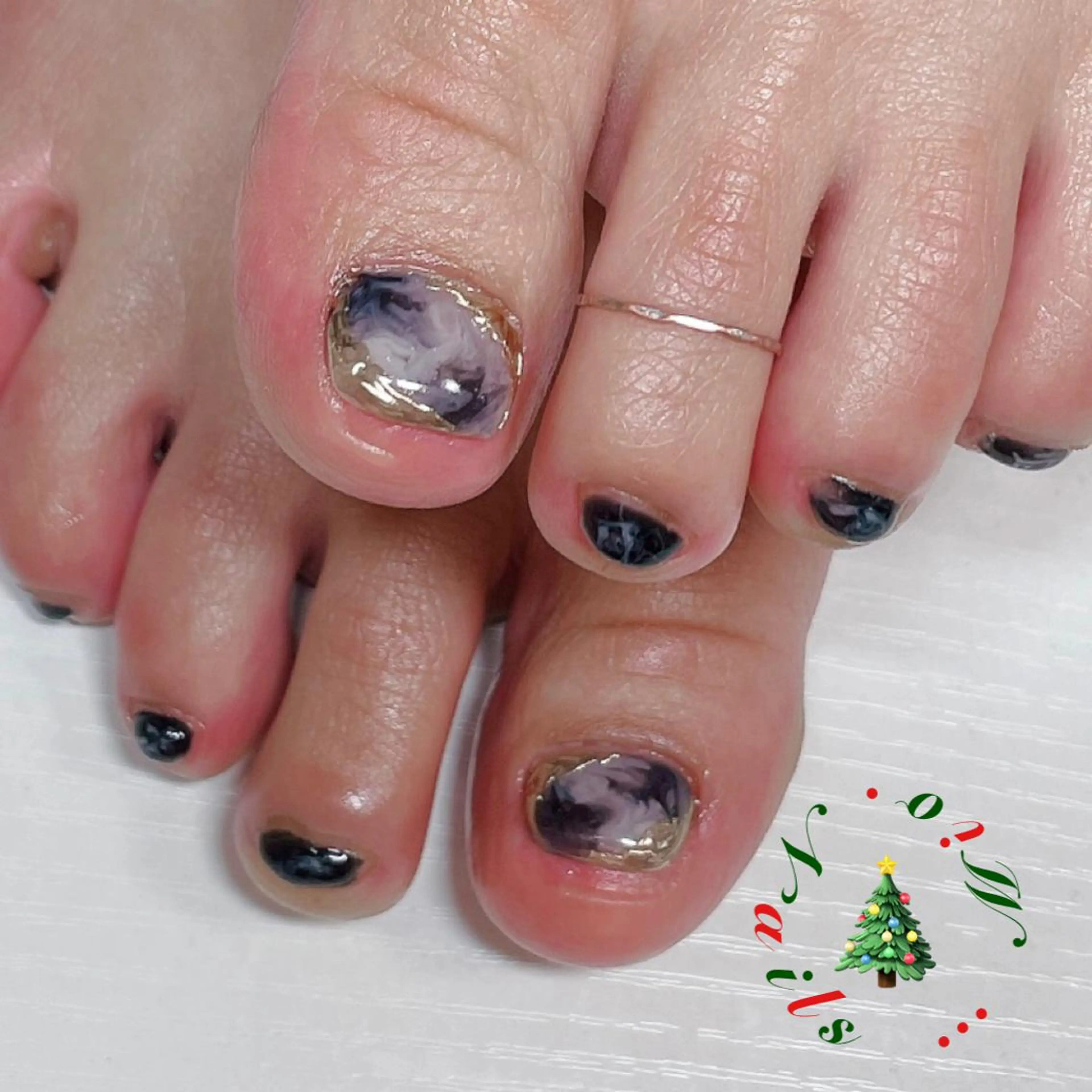 ネイル アートネイル フットネイル ジェルネイル ワンカラーネイル フットネイル .Nails Mio 赤羽西ネイルサロンのネイルデザイン