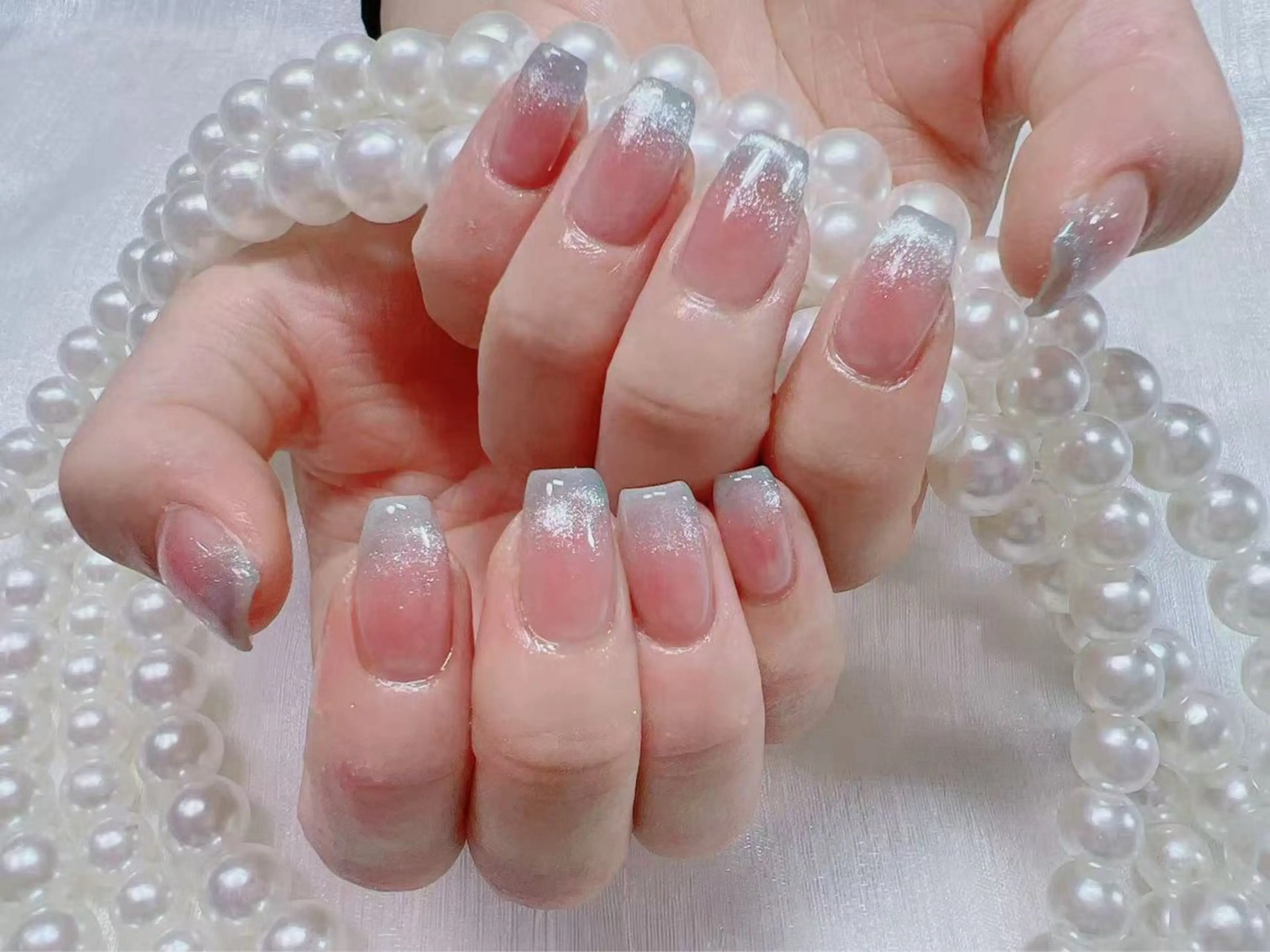 【新人練習】チークマグネットネイルフレンチ💅🧲カラーベース+1000円の写真