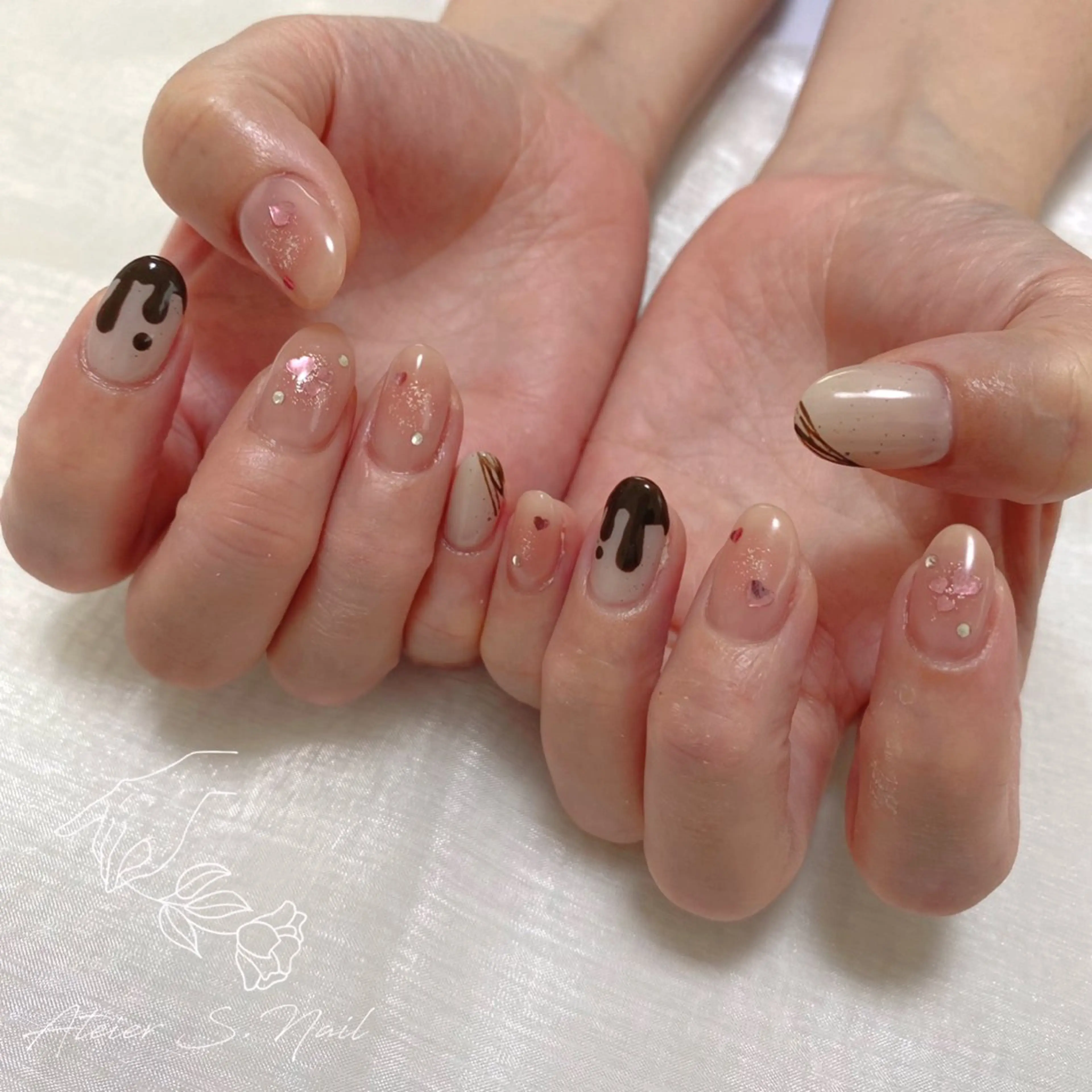 ネイル バレンタイン Atelier S.nailのネイルデザイン