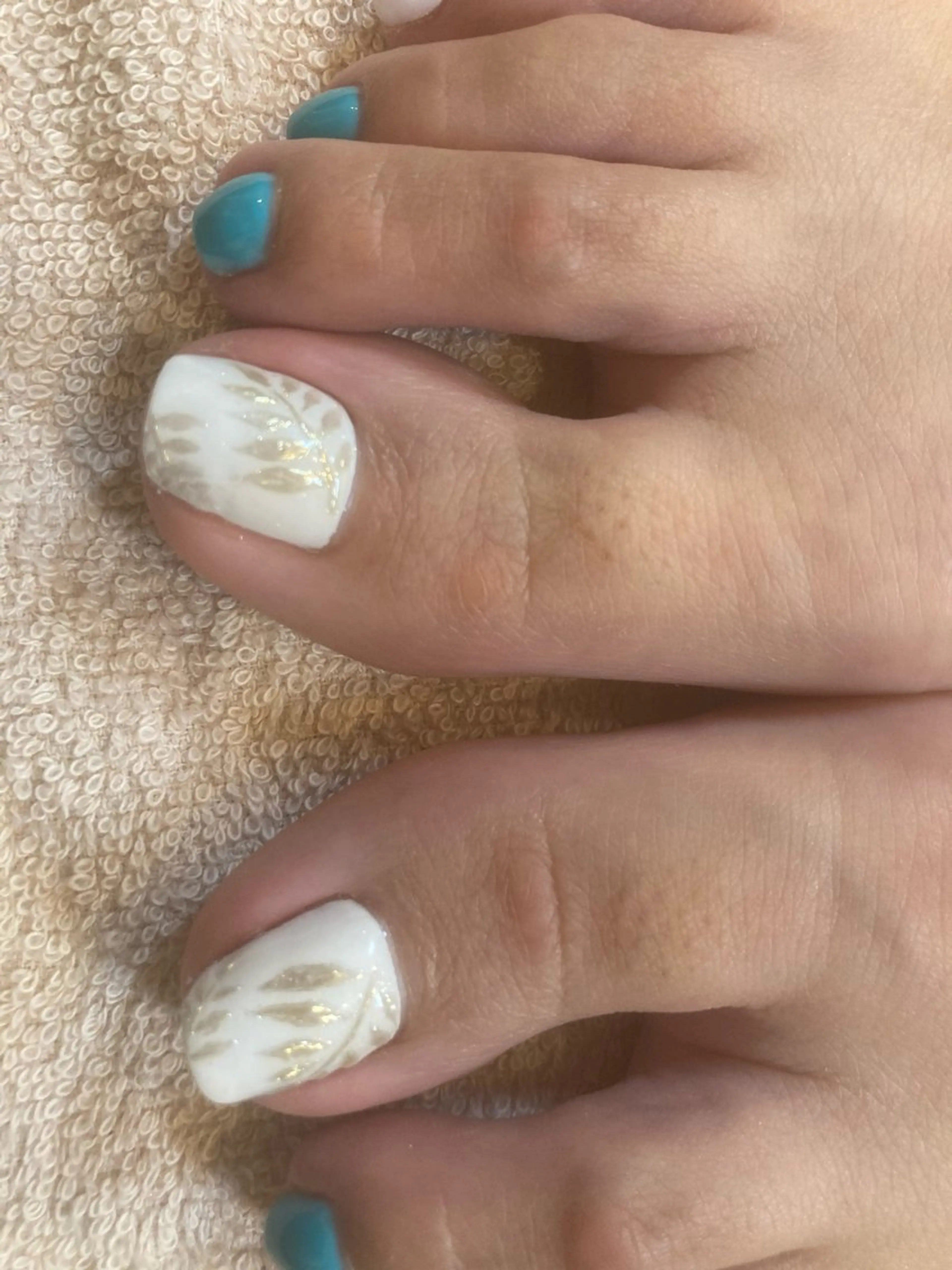 ネイル 二宮 朋美のネイルデザイン