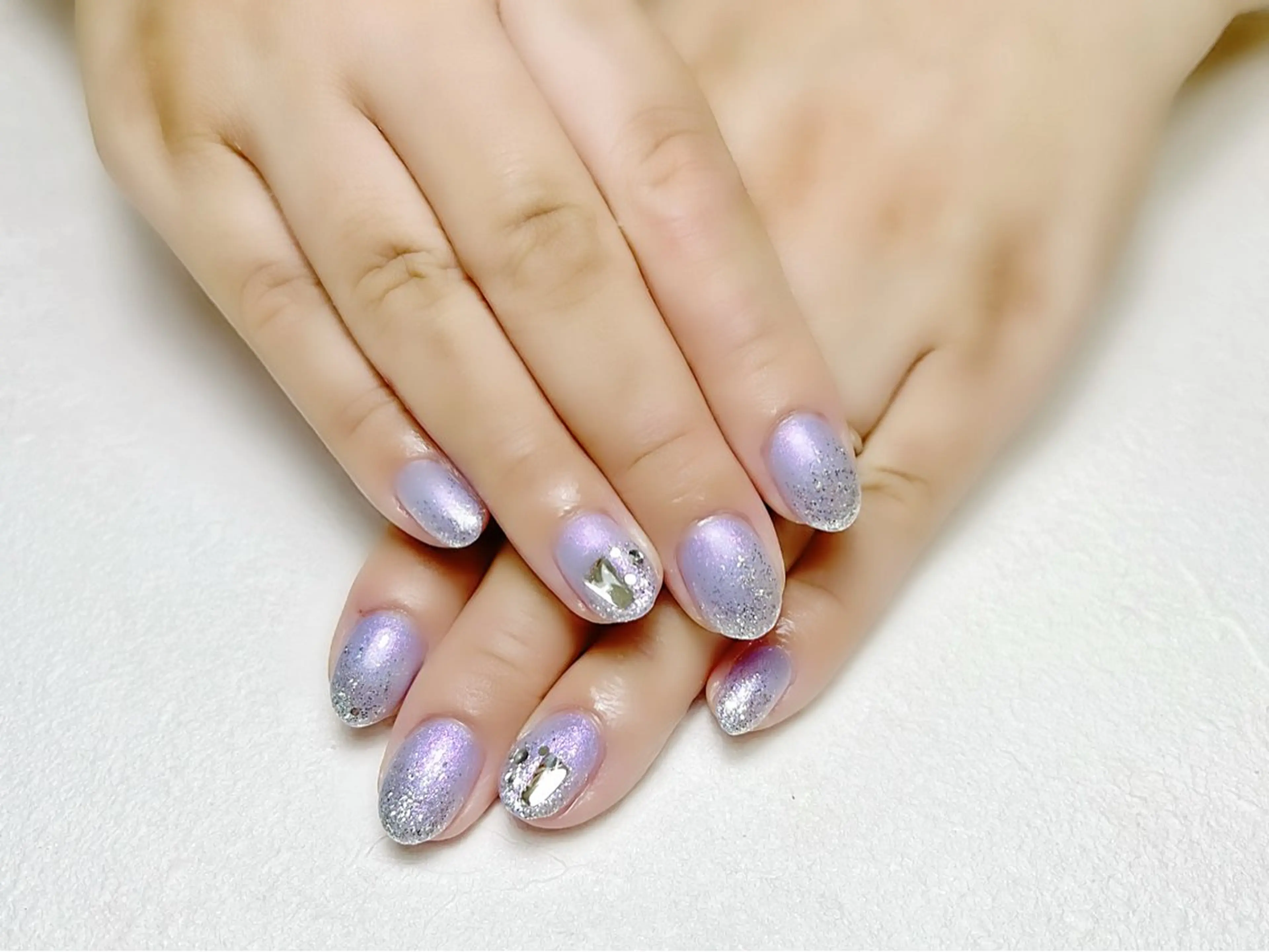 ネイル アートネイル オフィスネイル ワンカラーネイル 夏ネイル rouse nail RISATOのネイルデザイン